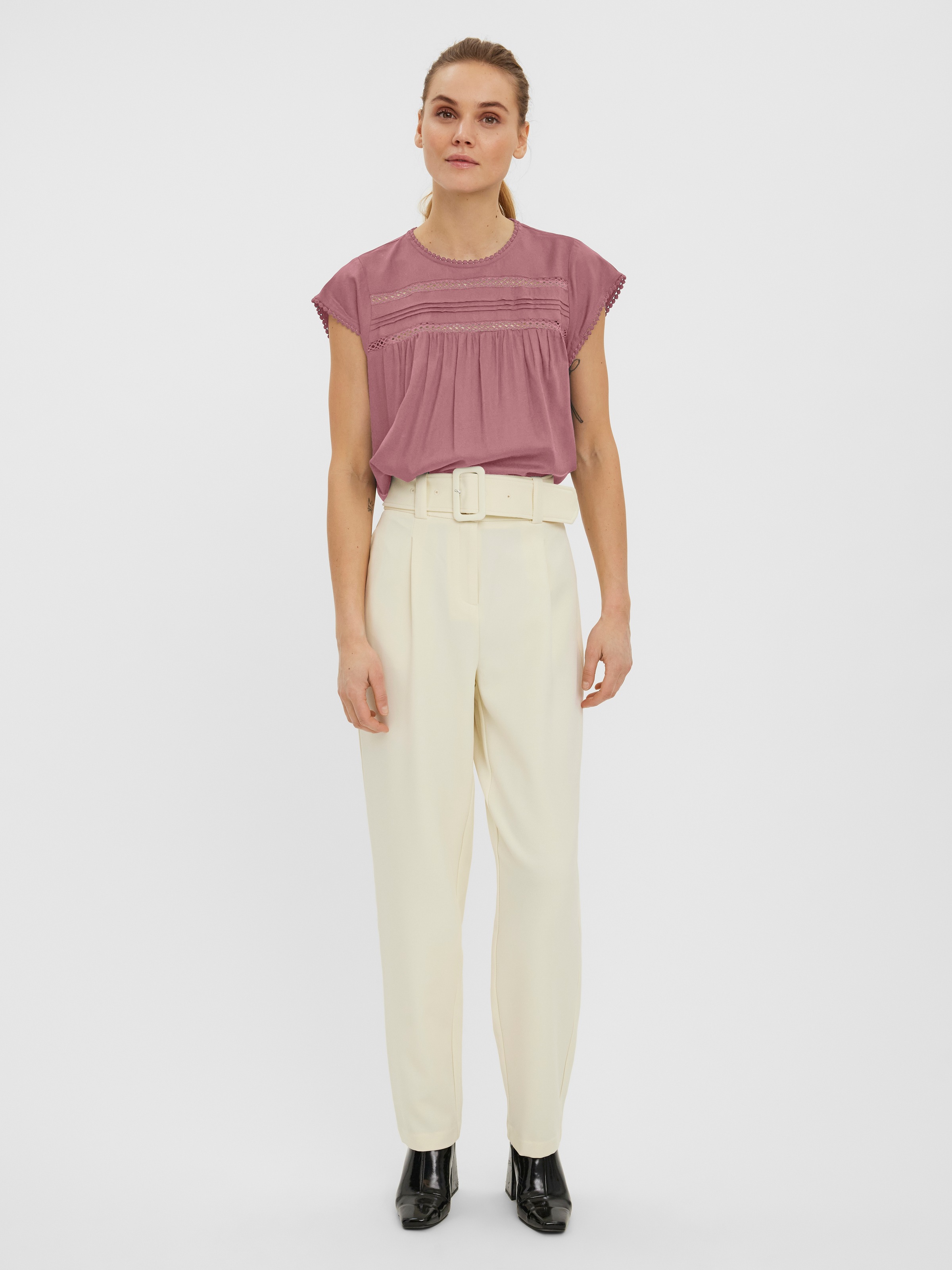 Thumbnail - Vero Moda Kurzarmbluse "VMDEBBIE PLEAT S/L TOP GA NOOS" Viskose, regular fit