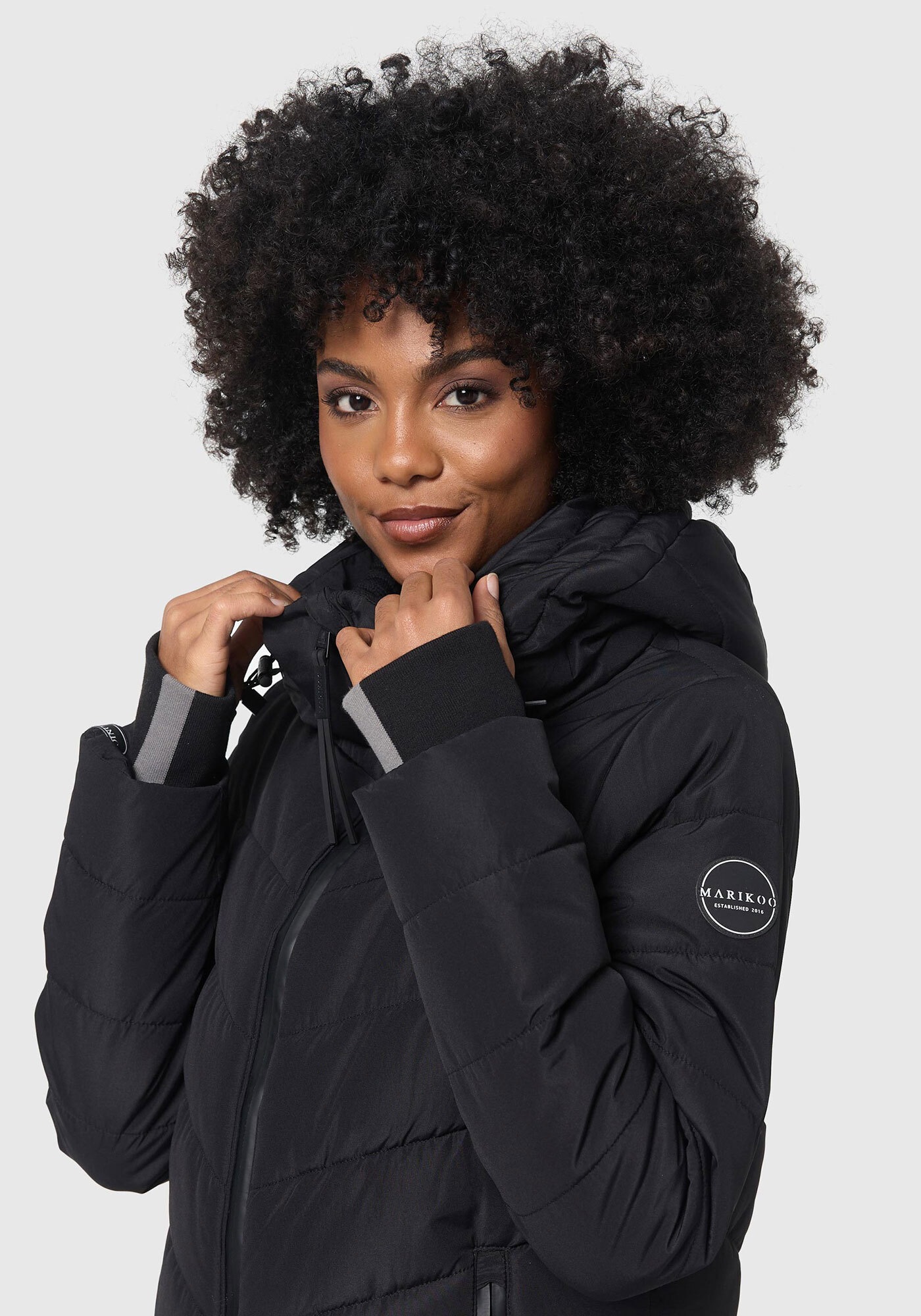 Marikoo Winterjacke »Samuiaa XVI«, mit Kapuze