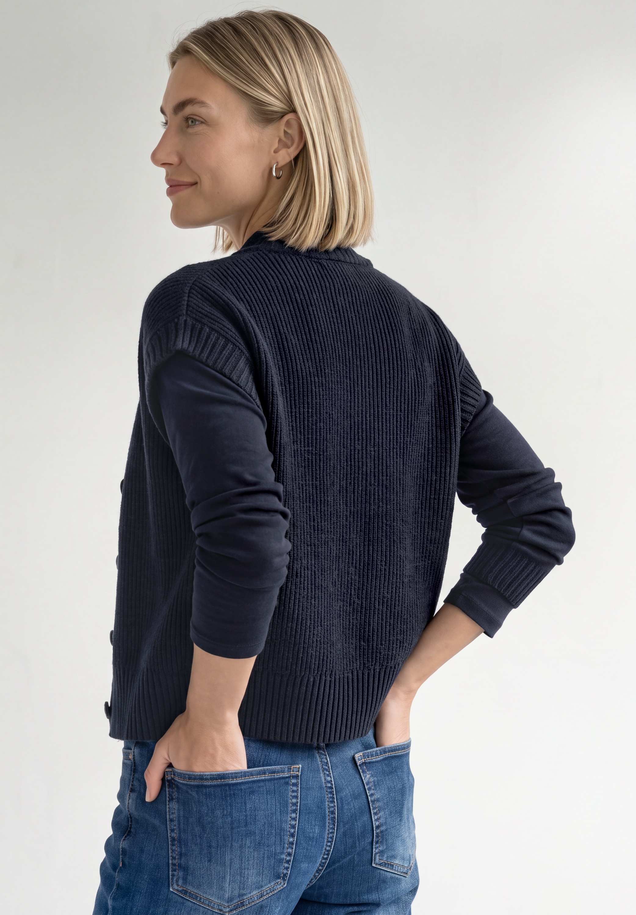 STREET ONE Strickjacke Kurzarm-Cardigan mit Turtle Neck und Zipper