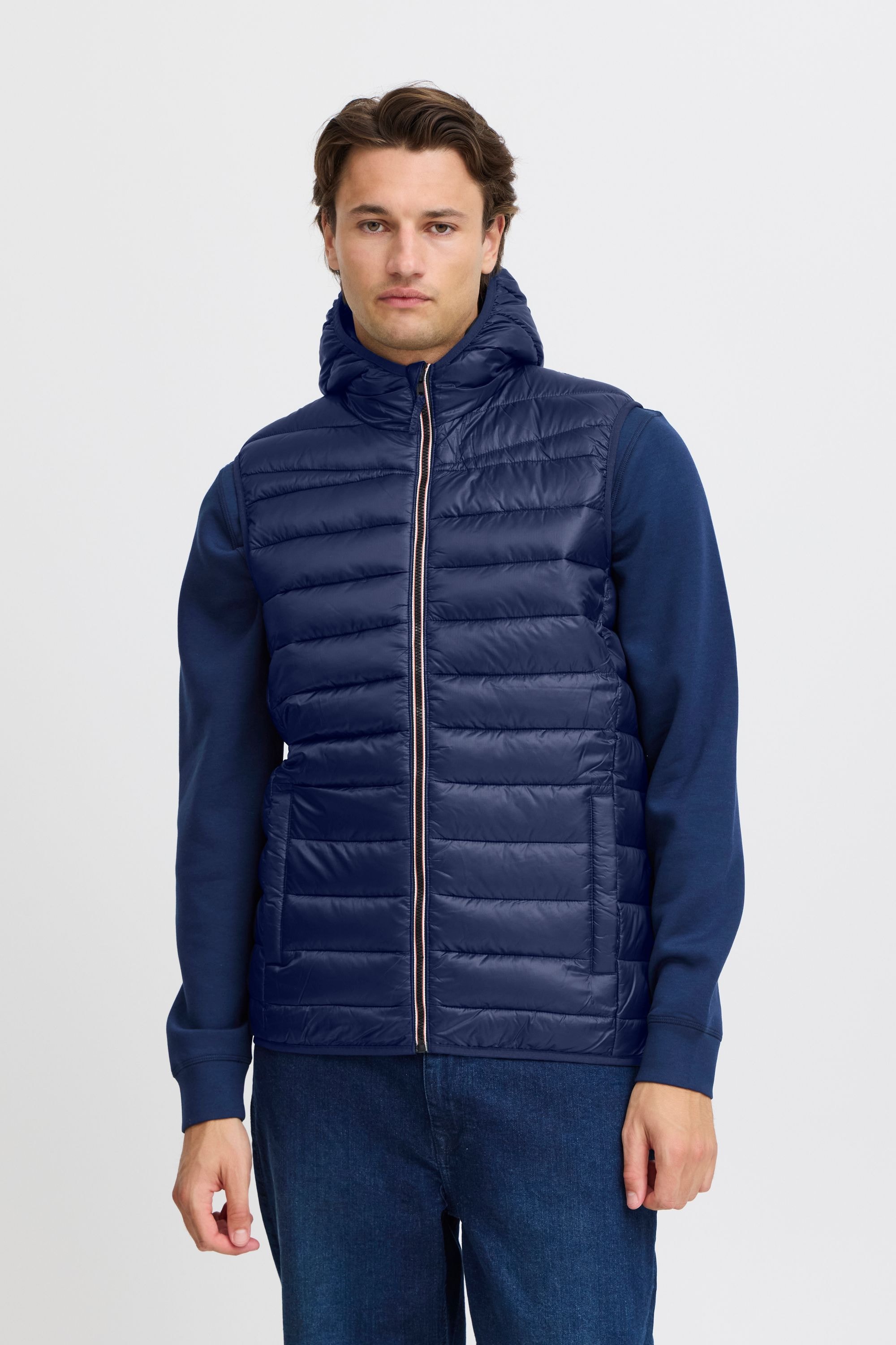 Blend Dygsniuota liemenė » BHOuterwear«