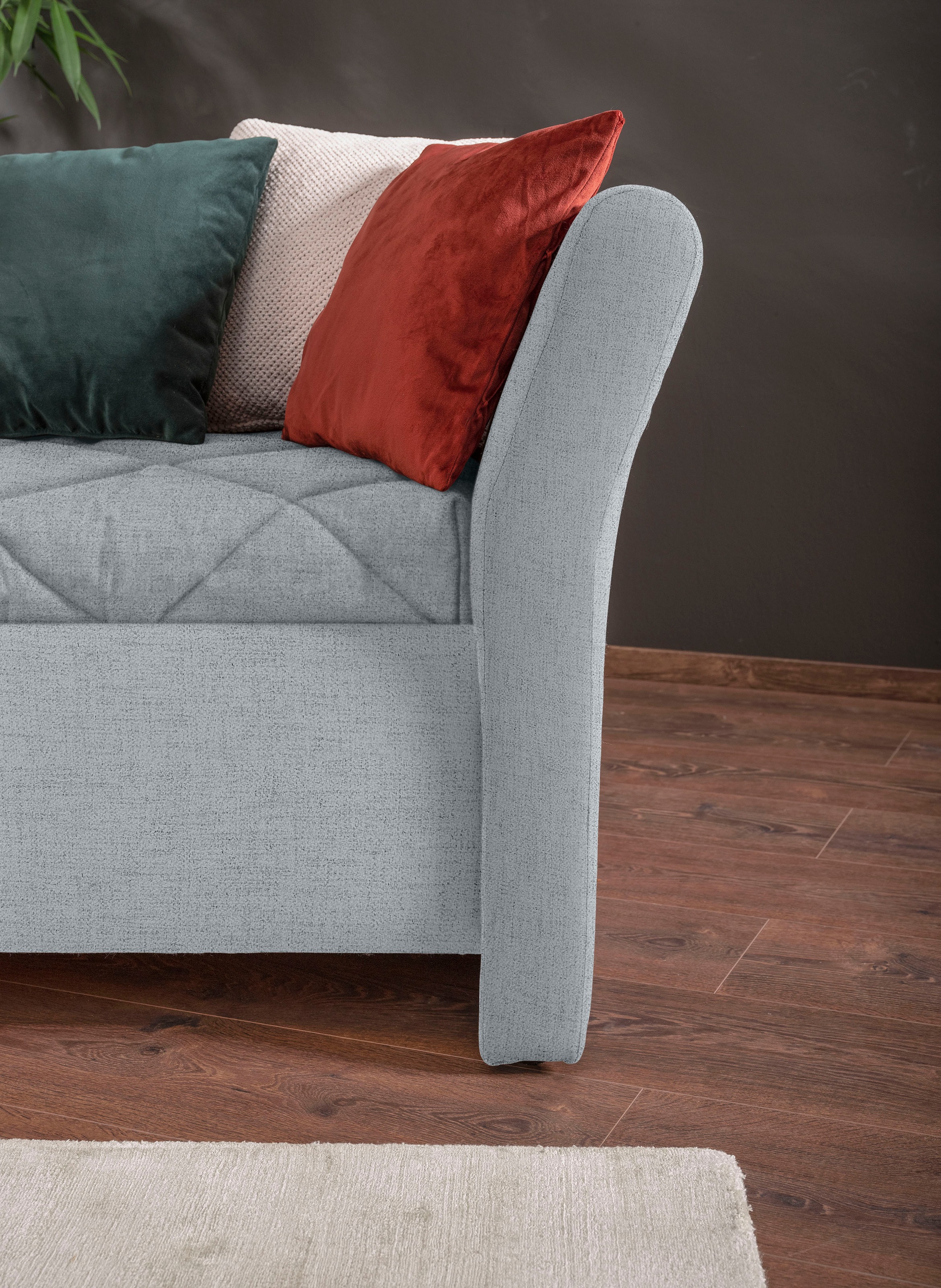 alina Schlafsofa »Lindsay«, Bettkasten, Zierkissen-Set aus: 2 Stk. 40x40cm, 1 Stk. 30x30cm
