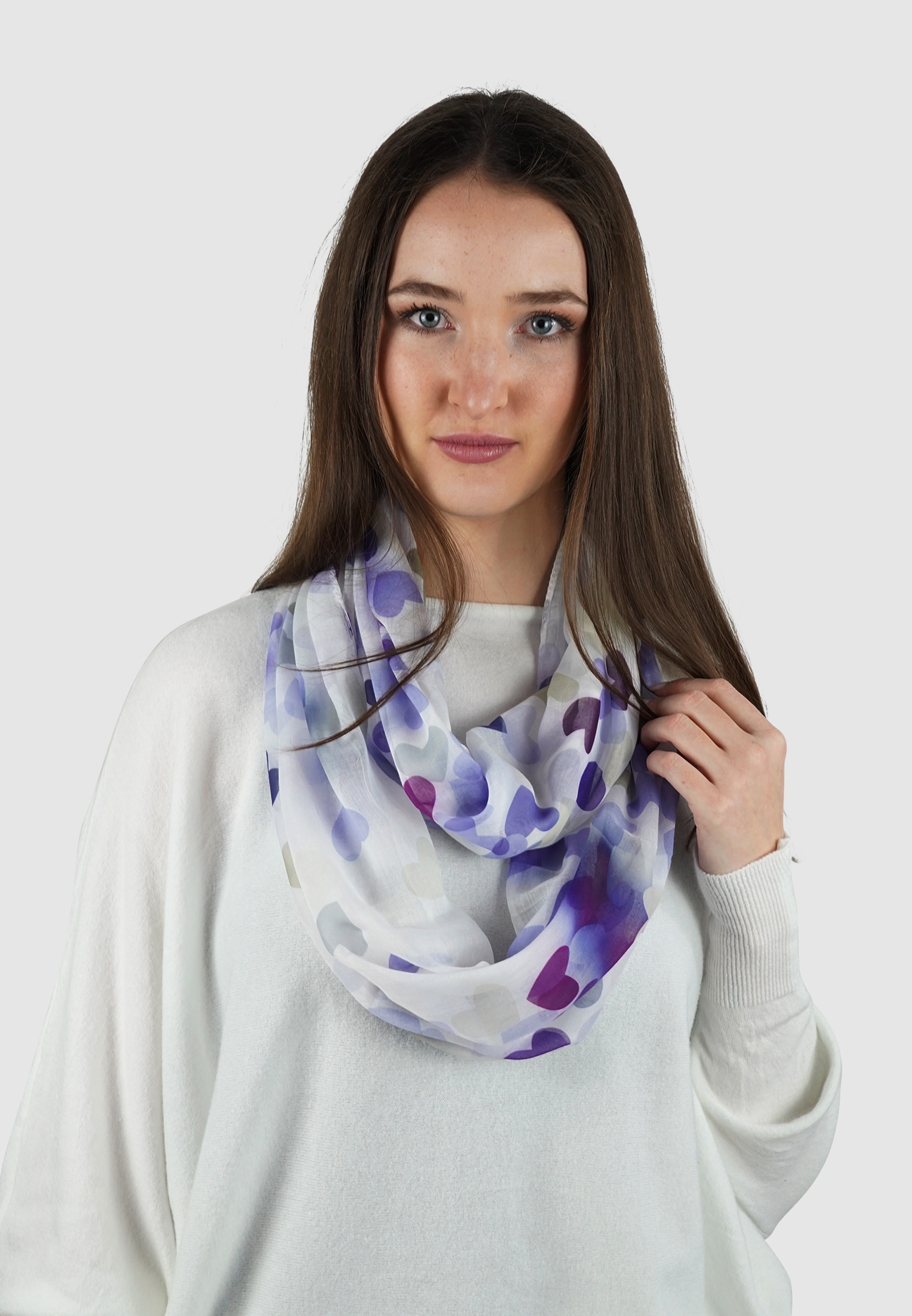 Emma &amp; Kelly Modeschal »MAIRI« mit modischem Herz-Print IV8015