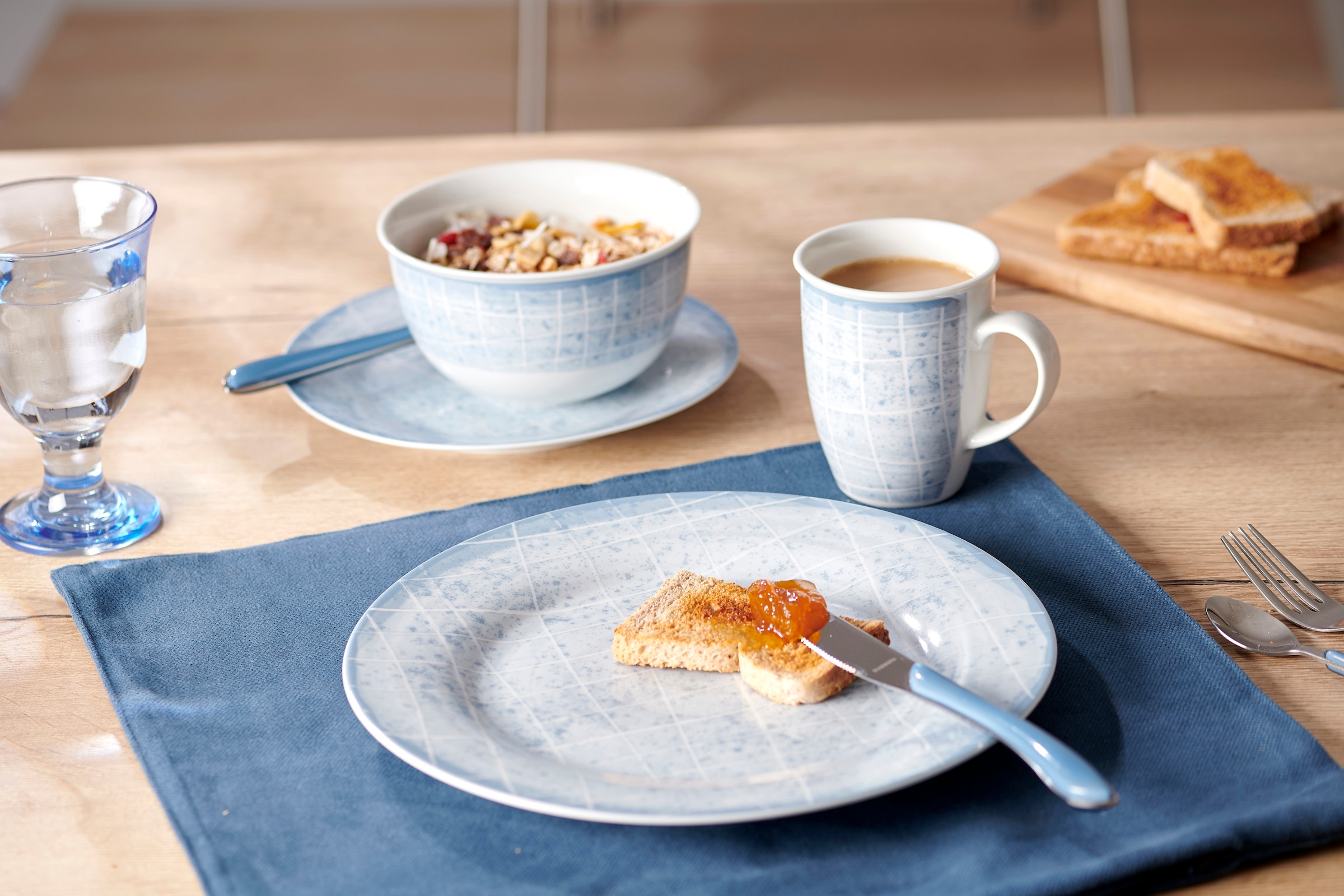 Ritzenhoff & Breker Frühstücks-Geschirrset »Nordic Ellen«, (Set, 3 tlg.), Scandic Style, 3 Teile, für 1 Person (Teller, Tasse, Schale)