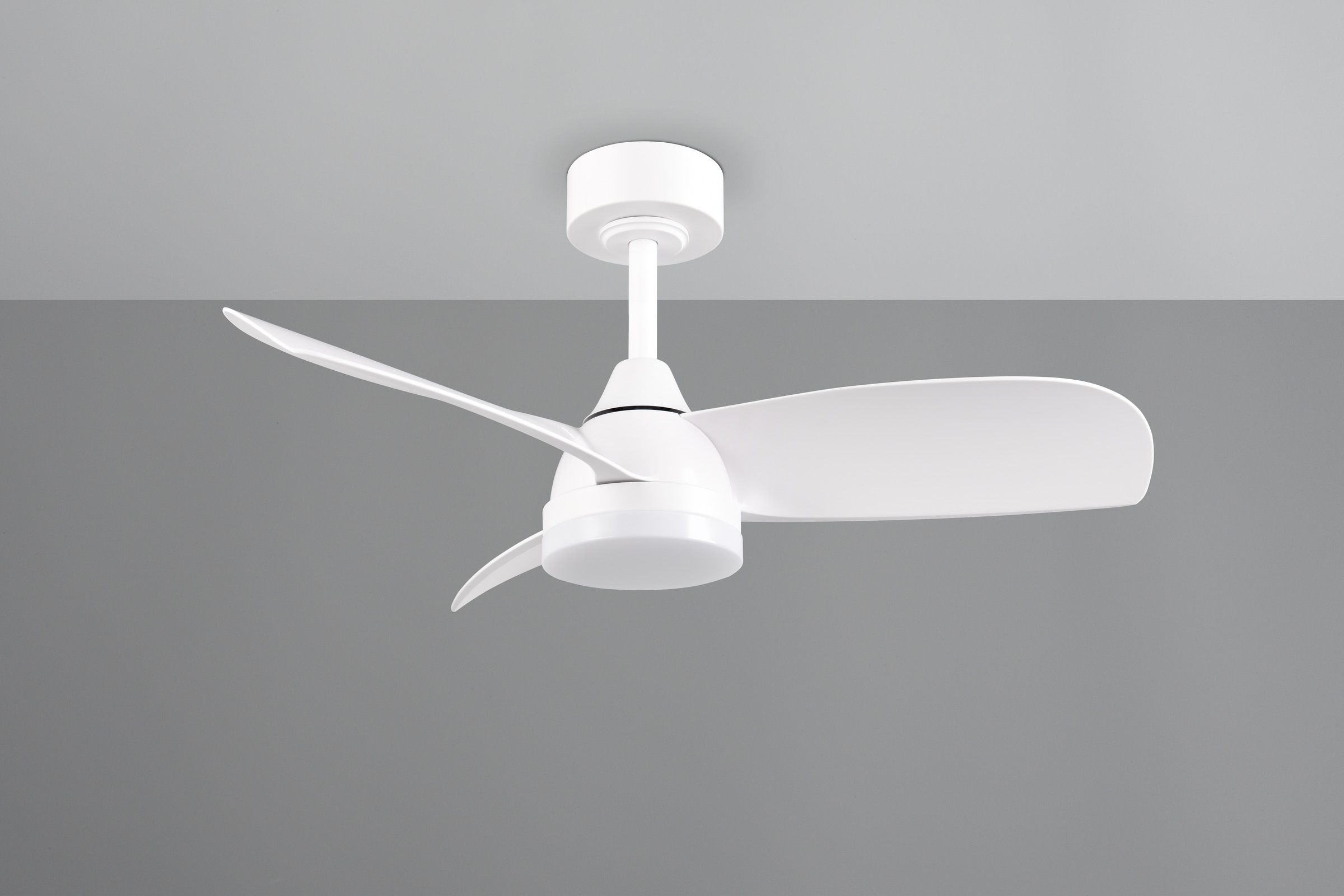 REALITY Leuchten LED Deckenleuchte »HELSINKI mit Ventilator, Deckenventilator mit Licht inkl Fernbedienung«, 1 flammig, Leuchtmittel LED-Board | LED fest integriert, 6 Geschwindigkeiten höhenverstellbar Vor-& Rücklauf dimmbar Nachtlicht
