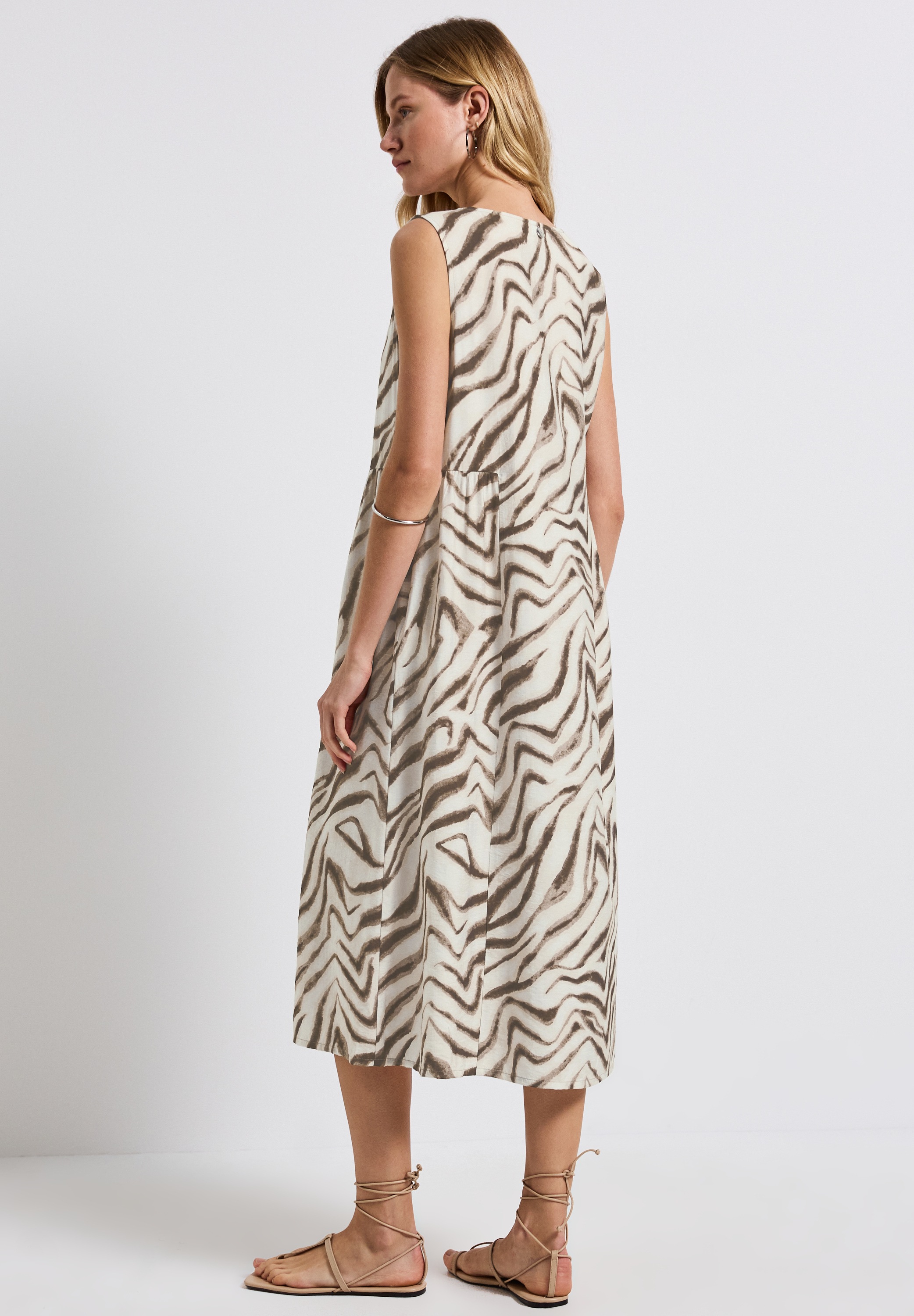 STREET ONE Midikleid Ohne Taschen mit grafischem Muster günstig online kaufen