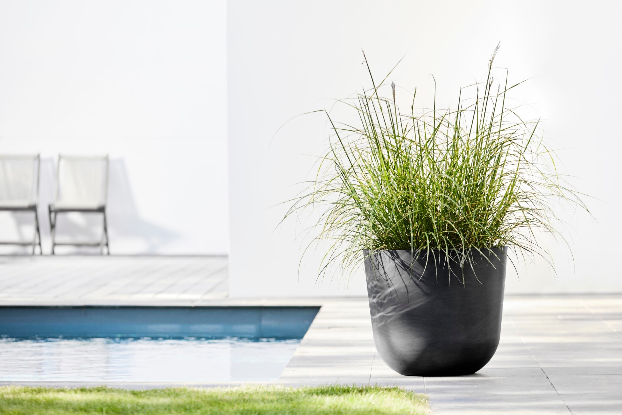 ECOPOTS Blumentopf »Oslo 45 + Wassersystem Dunkelgrau« für innen und außen: frostsicher, bruchsicher und lichtbeständig