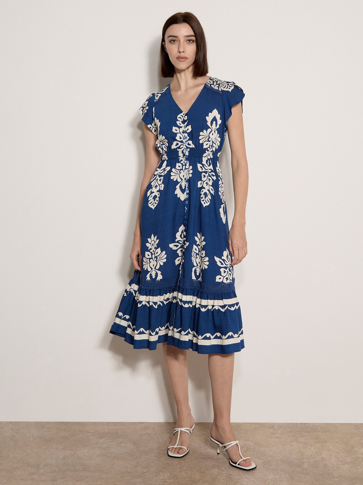 Apricot Midikleid "Midi-Kleid mit Folk-Blumenmuster" mit Stickerei