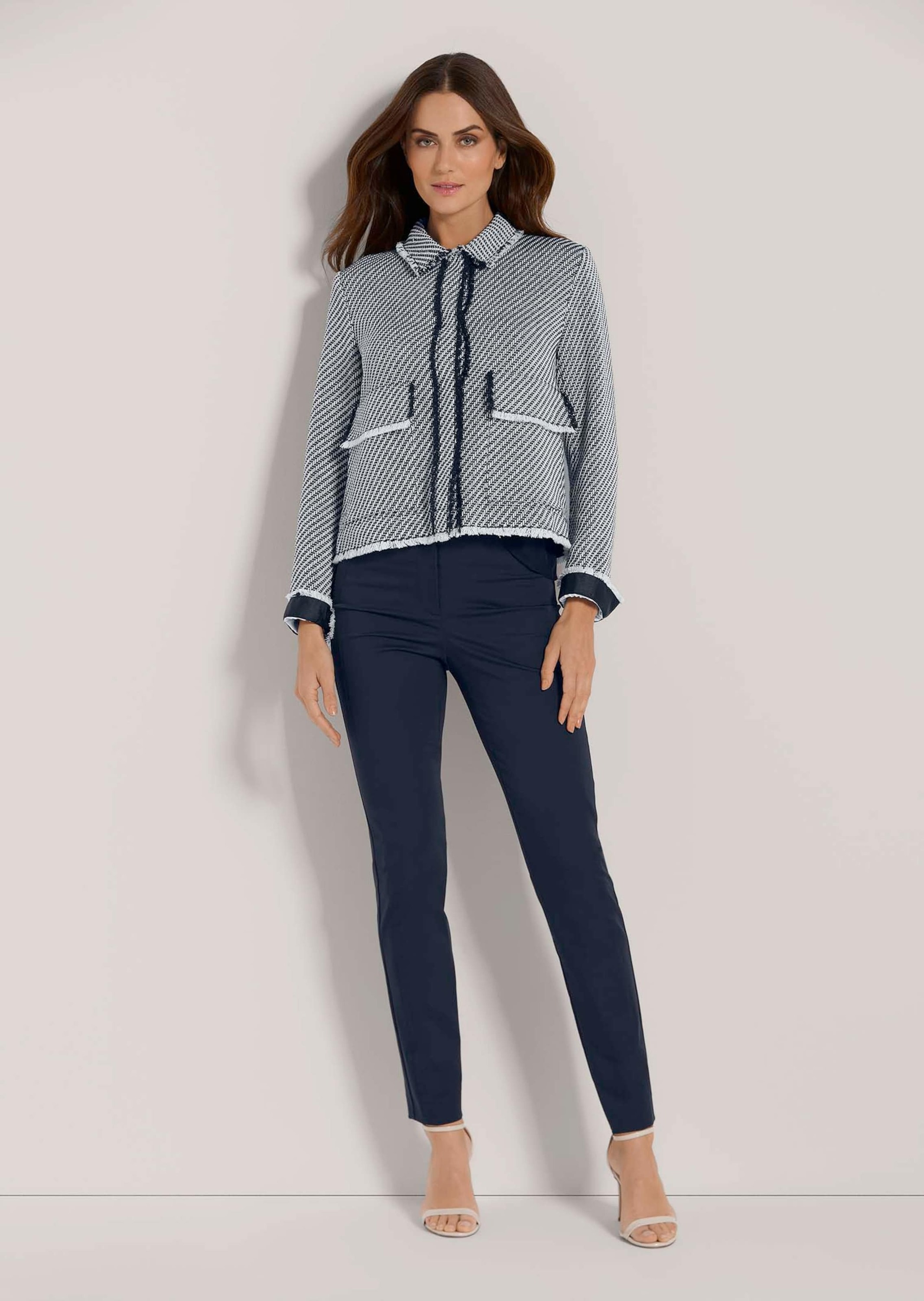 Thumbnail - MADELEINE Kurzblazer "Blazer Kurzblazer mit Fransen"