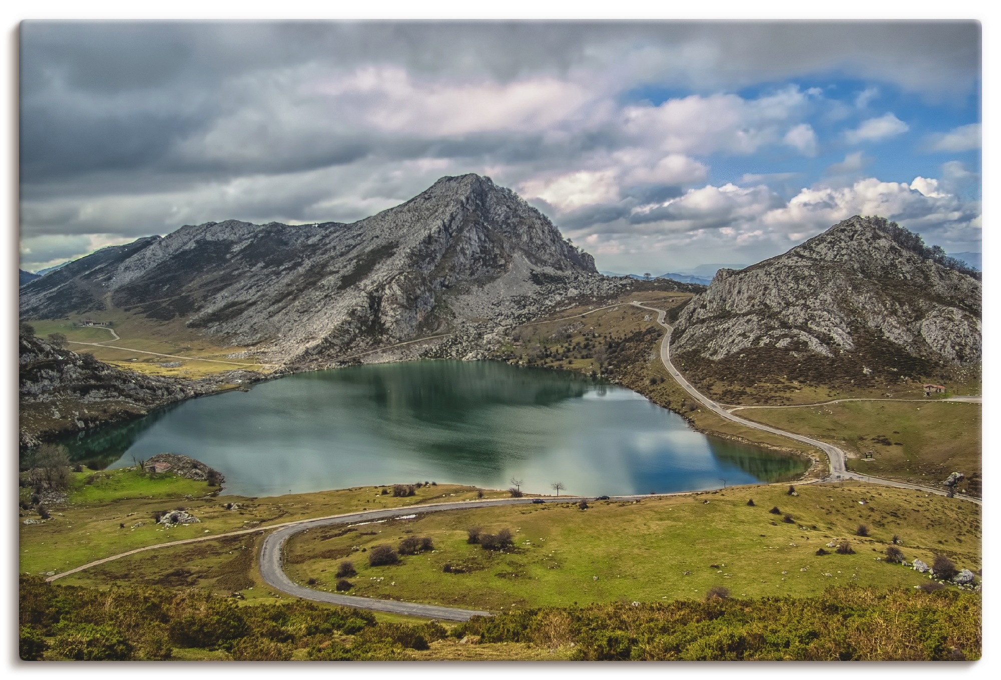 Artland Wandbild »Lago de Covadonga, als Poster Berge, (1 in Asturien«, BAUR Größen Alubild, Wandaufkleber oder versch. Leinwandbild, St.), kaufen 