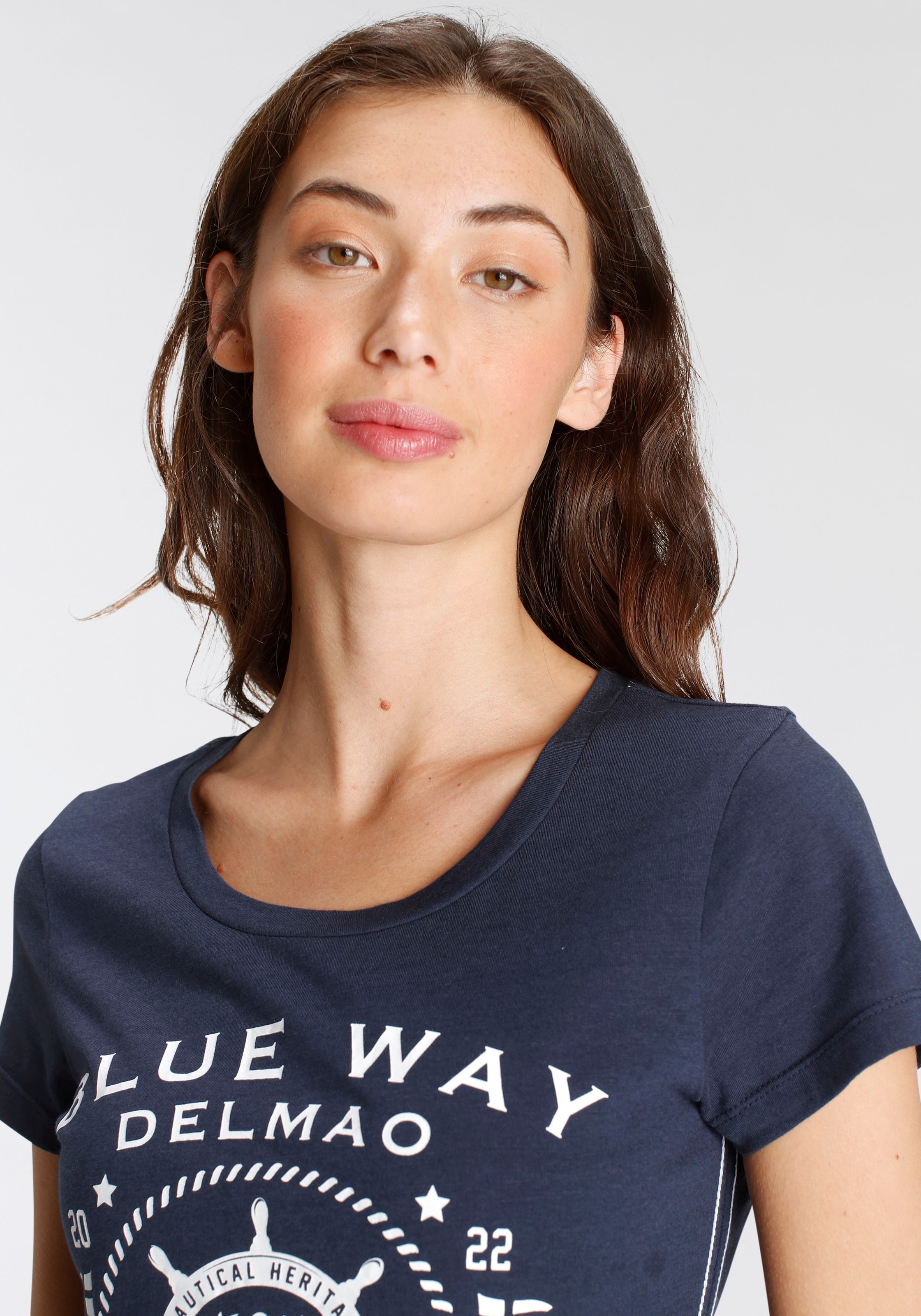 DELMAO T-Shirt, mit frischem Frontprint - NEUE MARKE! bestellen | BAUR