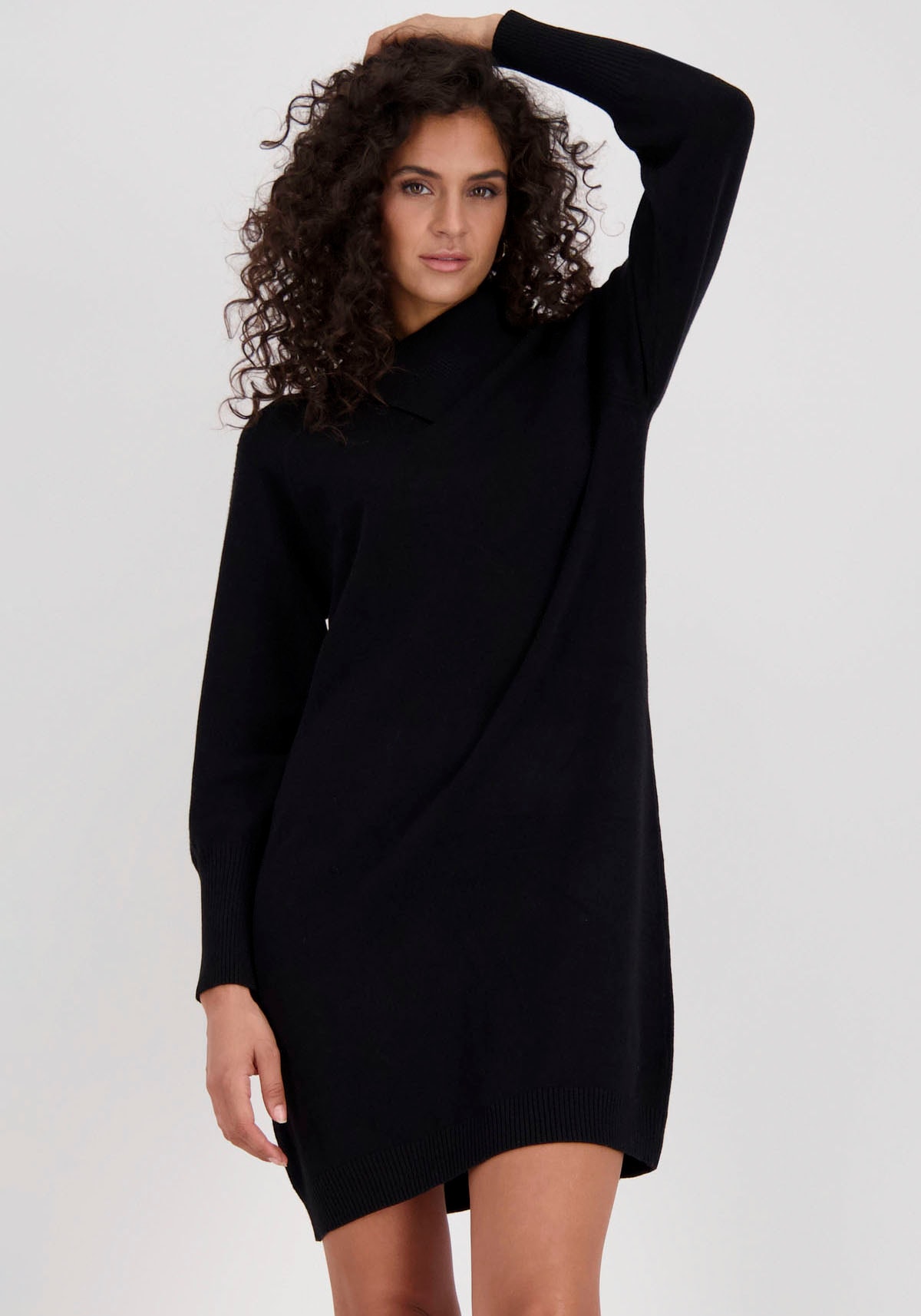 Monari Strickkleid »Kleid Strickkleid Midi«, mit Glitzersteinchen am Ärmel  für kaufen | BAUR