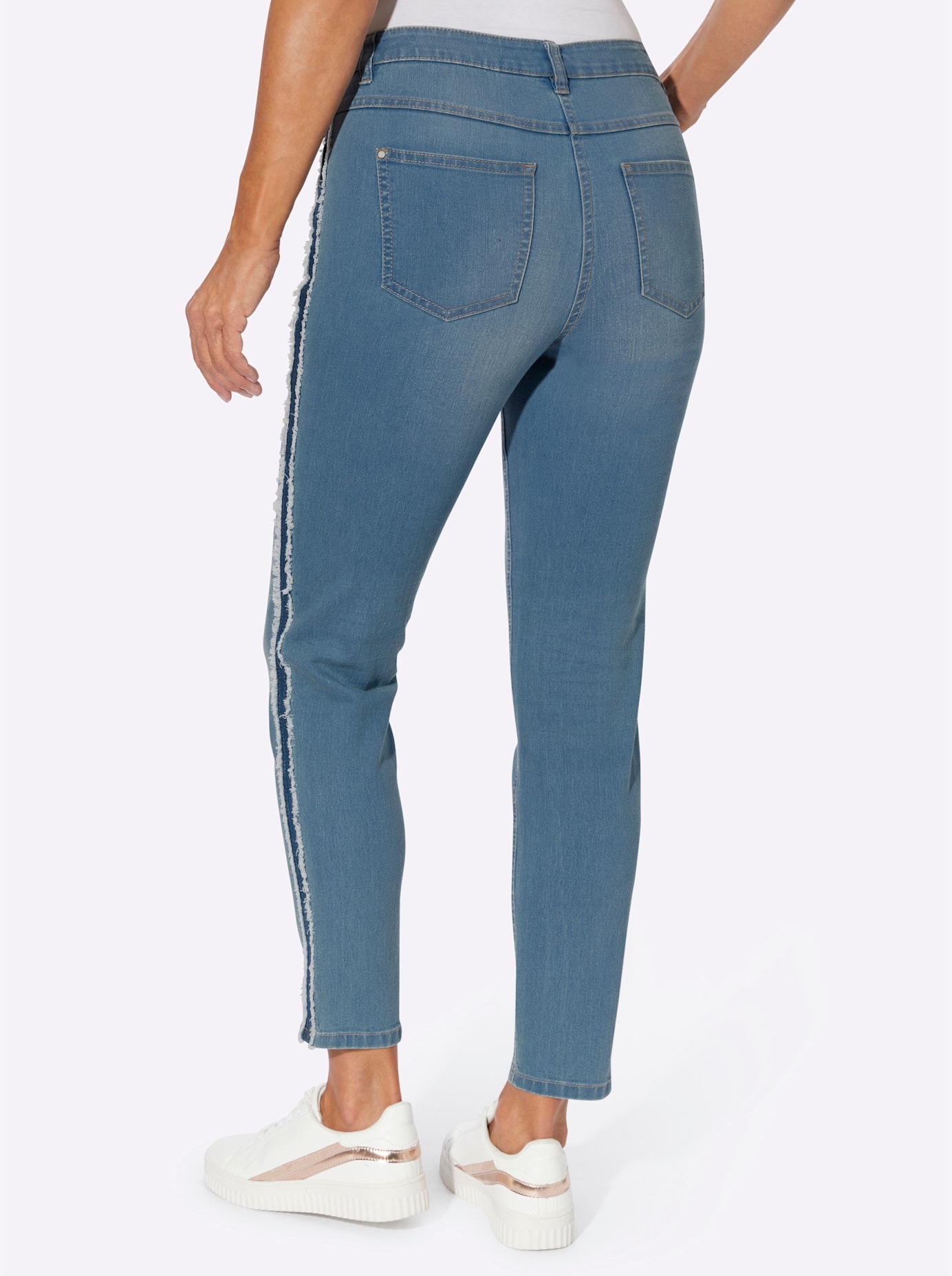 Classic Basics Women's Skinny Jeans Blue Size 46 2