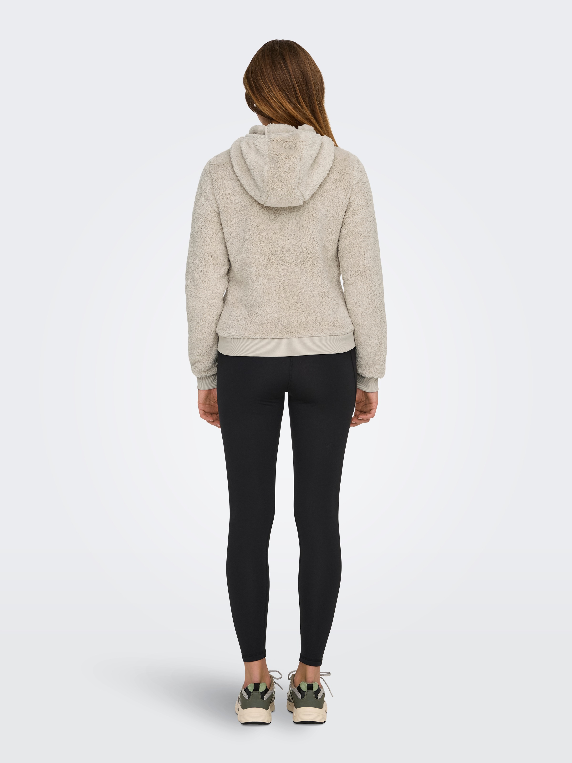 ONLY Play Kapuzenplüschjacke »ONPFLUFFY HOOD FZ LS JCK NOOS« mit Kapuze Kunstfaser