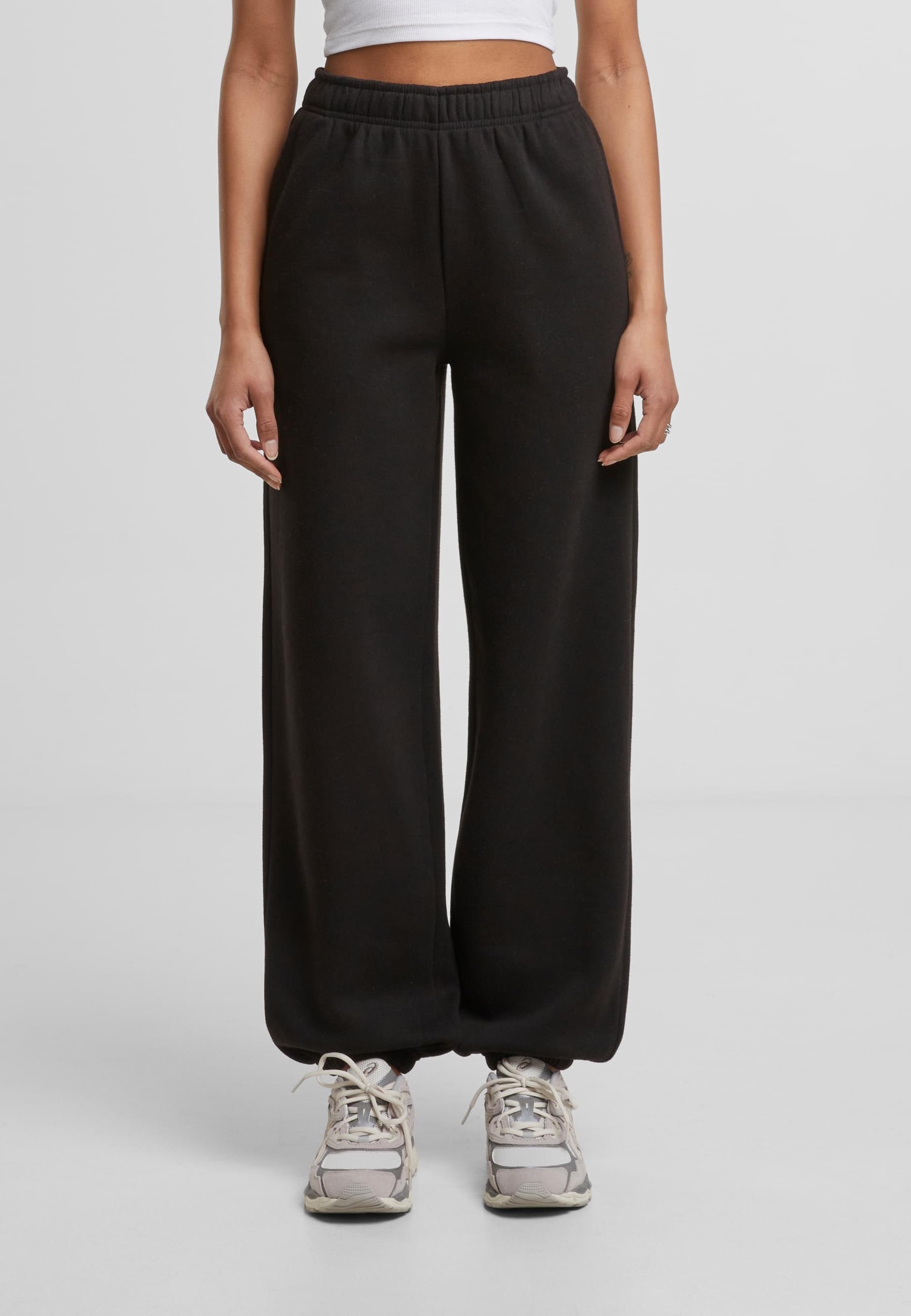 URBAN CLASSICS Jogginghose »Urban Classics Ladies Basic Essential Sweatpants«, (1 tlg.)