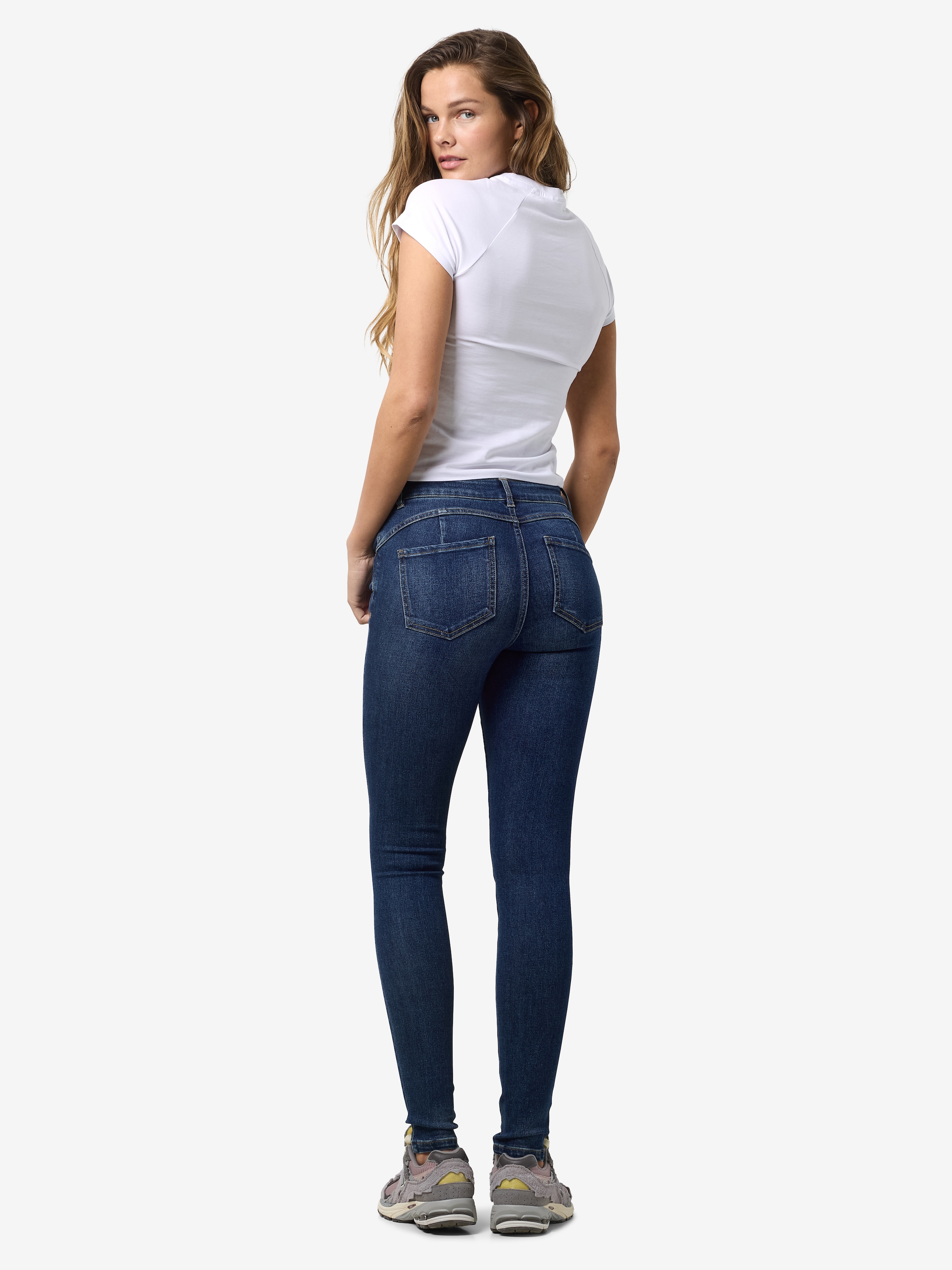 Noisy may Skinny-fit-Jeans »NMJEN NW SKINNY SHAPER JEAN JT175DB NOOS«