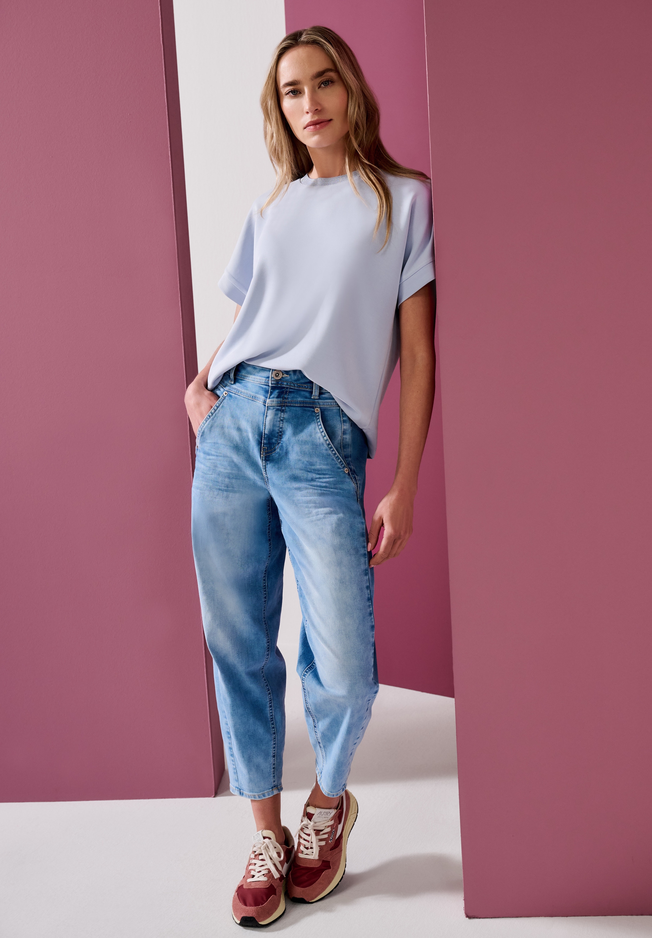 STREET ONE Kurzarmshirt Sommershirt im Silk-Look und mit Glitzerdetail