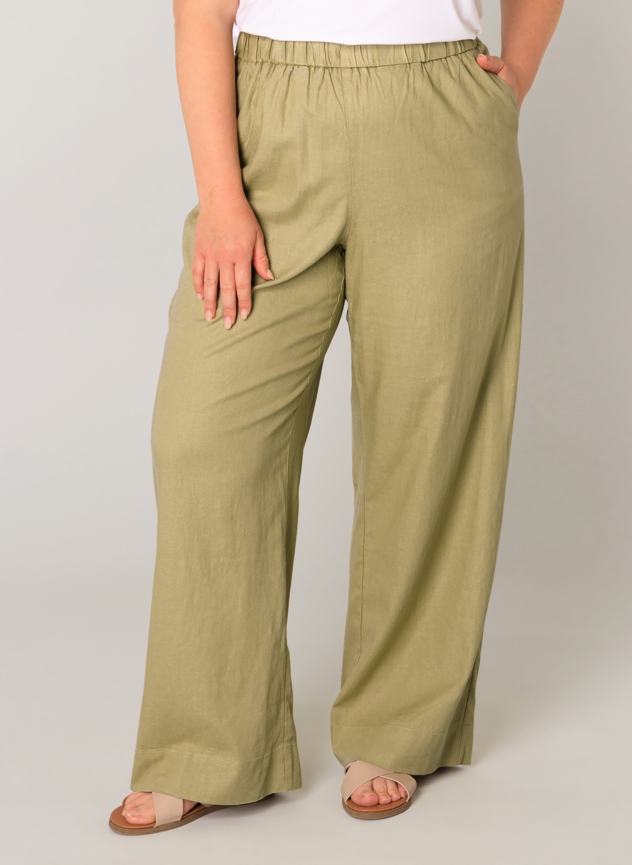 Base Level Curvy Leinenhose »Yula«