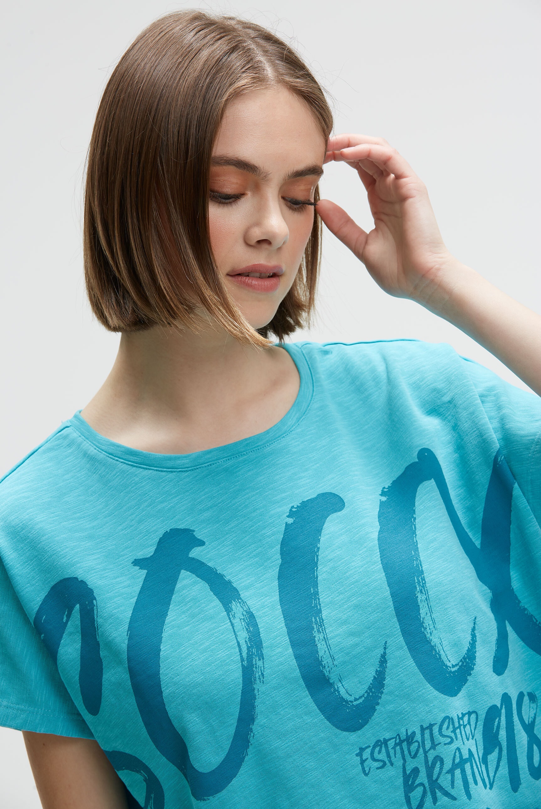 SOCCX Rundhalsshirt, mit längerer Rückenpartie