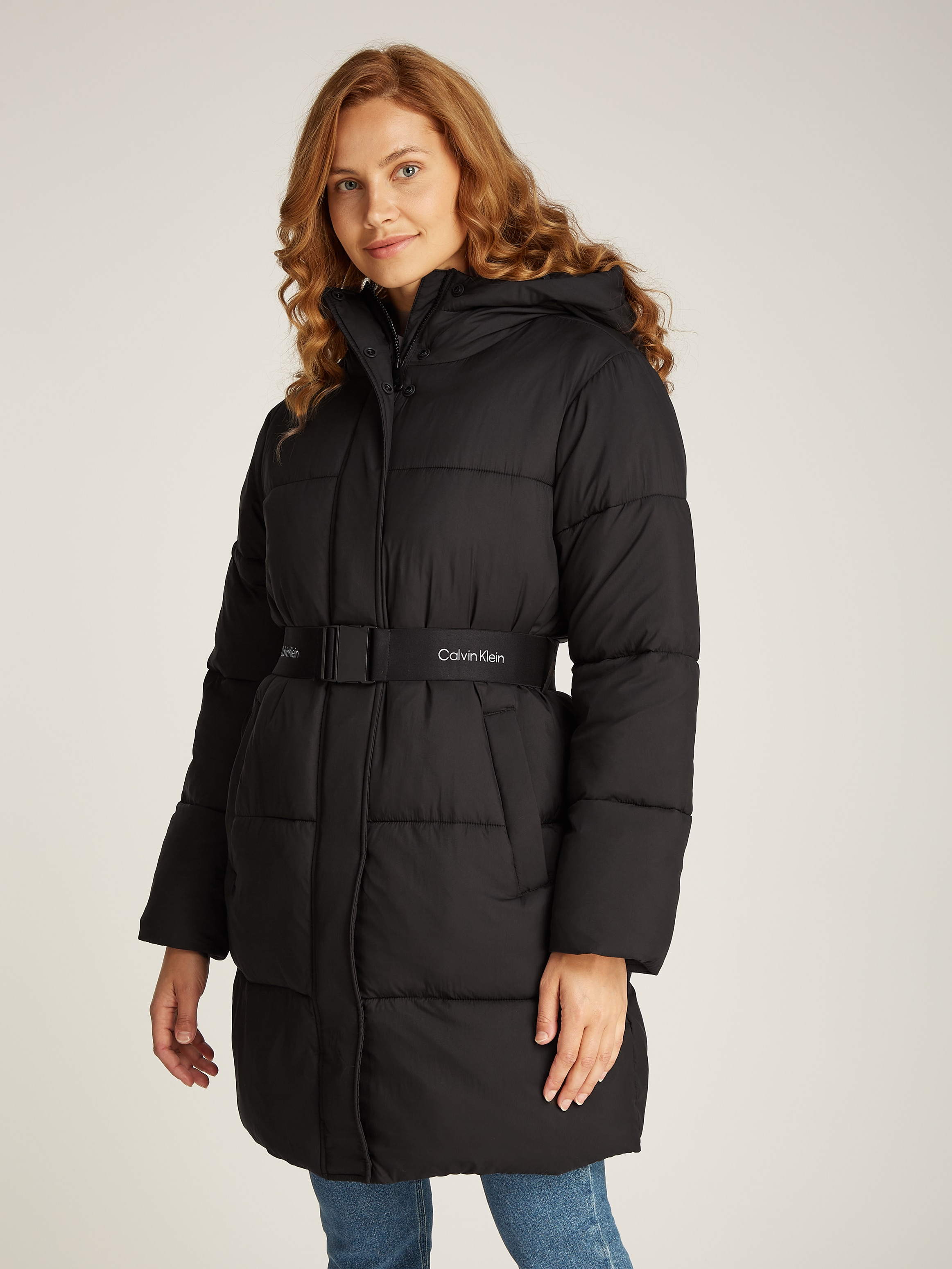 Calvin Klein Jeans Steppjacke "LOGO BELT LONG PUFFER", mit Kapuze, mit Gürt günstig online kaufen