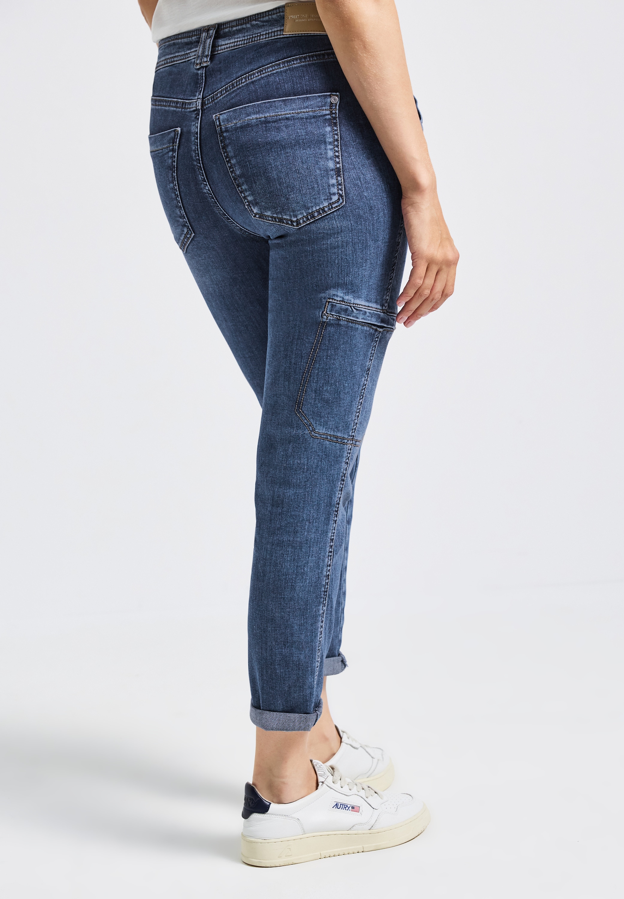 STREET ONE Gerade Jeans, Middle Waist günstig online kaufen