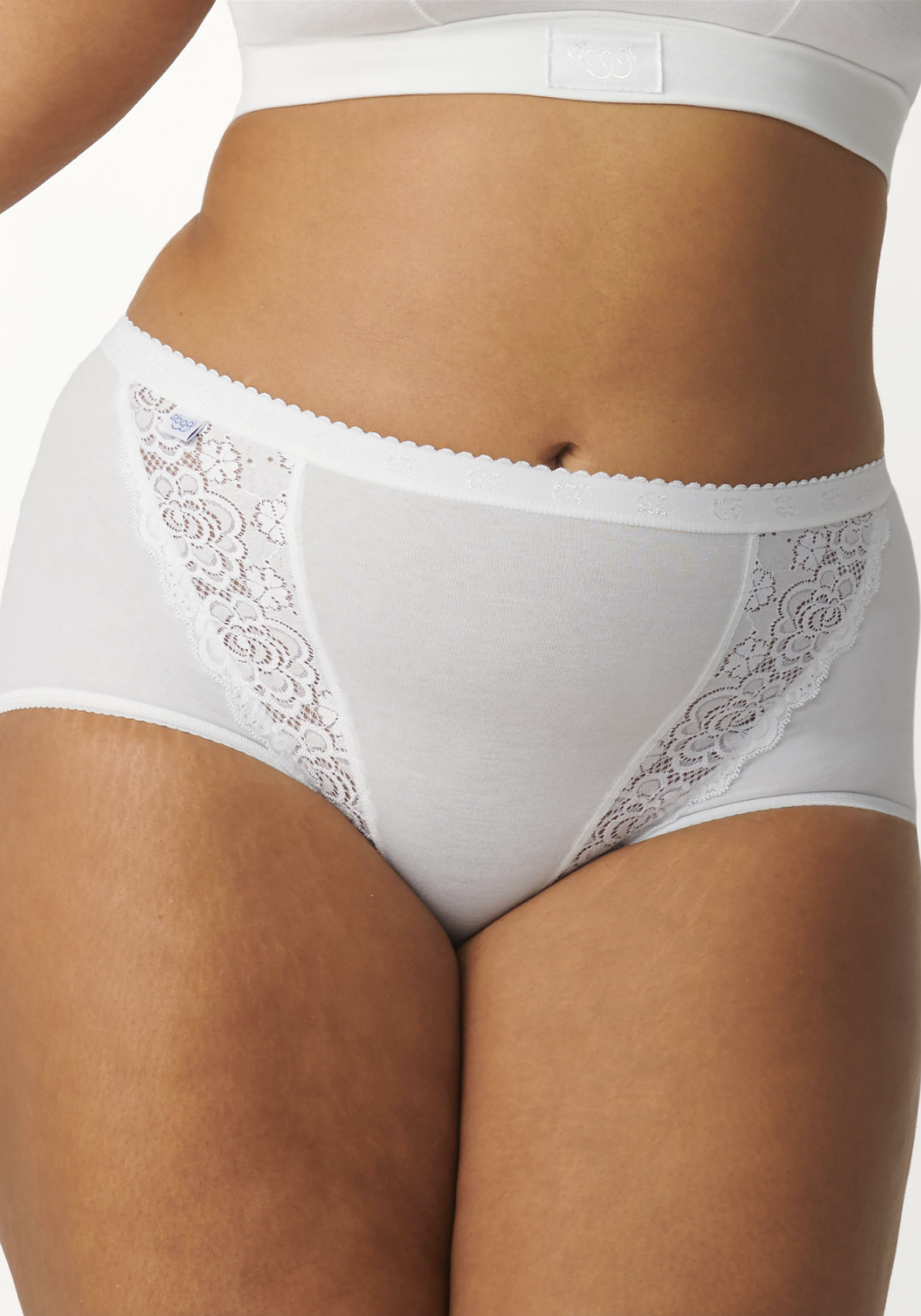 Thumbnail - sloggi Slip "Chic Maxi 4P", (4er Pack), mit elastischen Spitzeneinsätzen