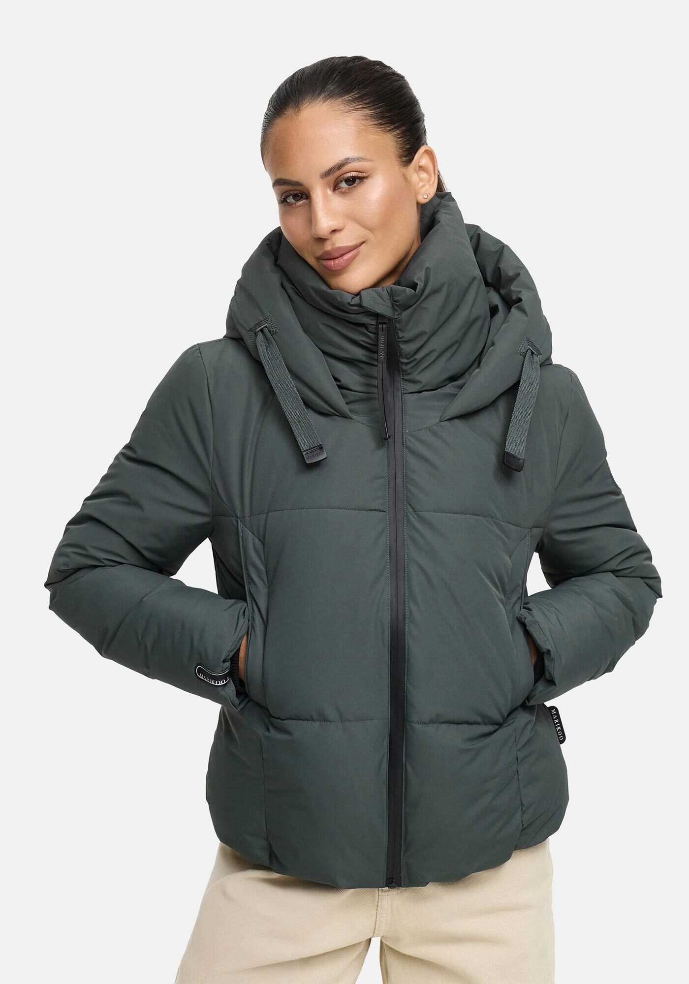 Marikoo Winterjacke »Ninikaa«, kurze Winter Jacke mit extra hohem Windschutzkragen
