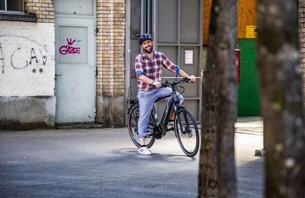 FISCHER Fahrrad E-Bike »VIATOR 6.0i Herren 504«, 10 Gang, Pedelec, Elektrofahrrad für Herren, Trekkingrad