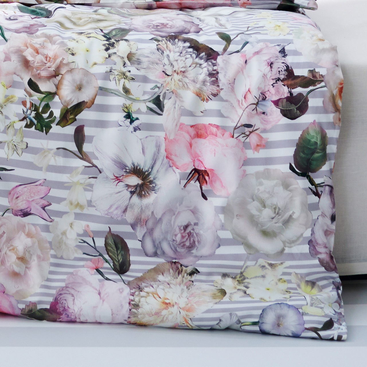 APELT Bettwäsche »Cosima« 2 Stk. Blumige Rosenträume und Boudoir-feeling