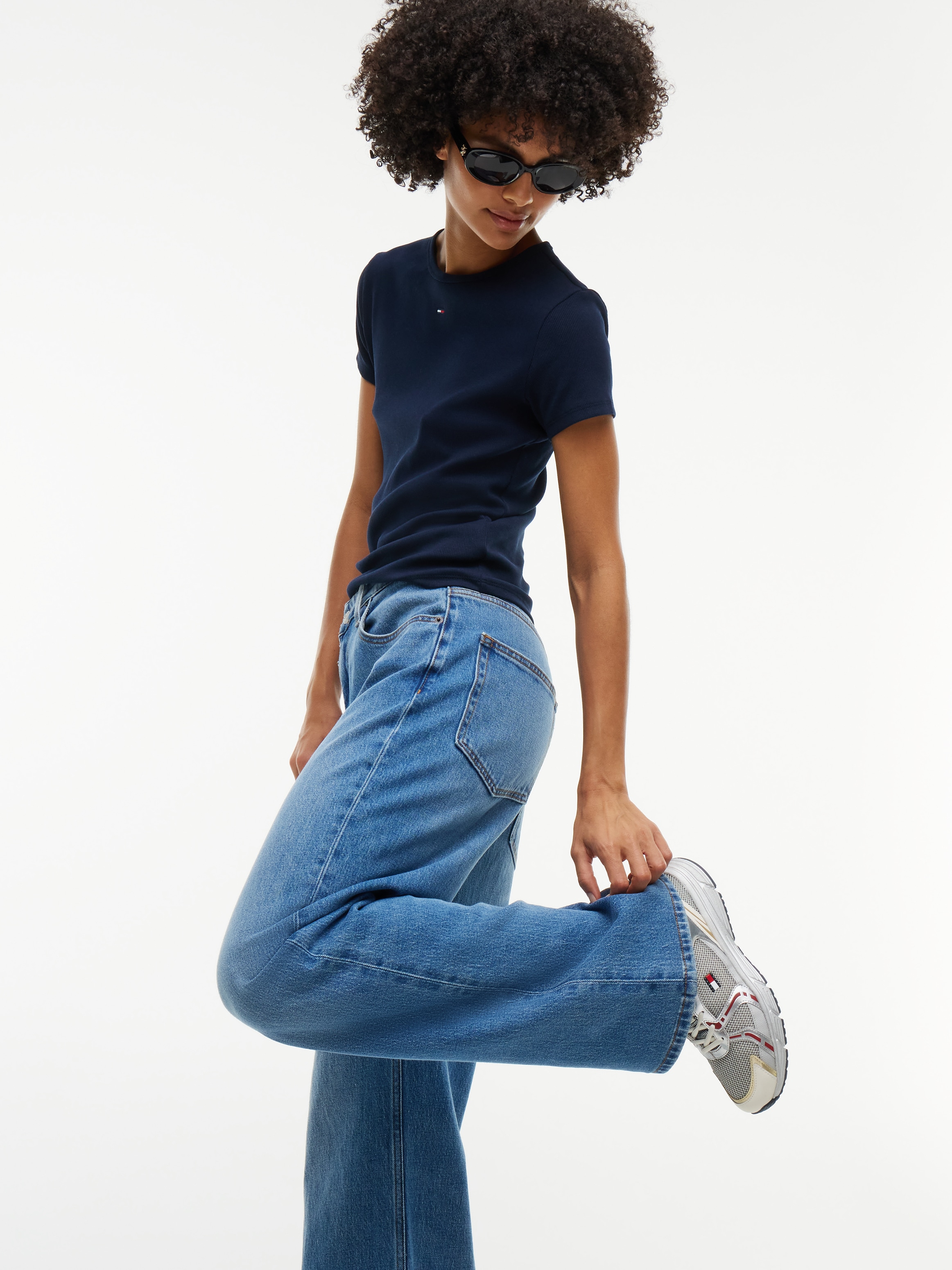 Tommy Jeans Relax-fit-Jeans »MIA MID RELAXED STRAIGHT BJ0133« Baumwollmischung, relaxed fit