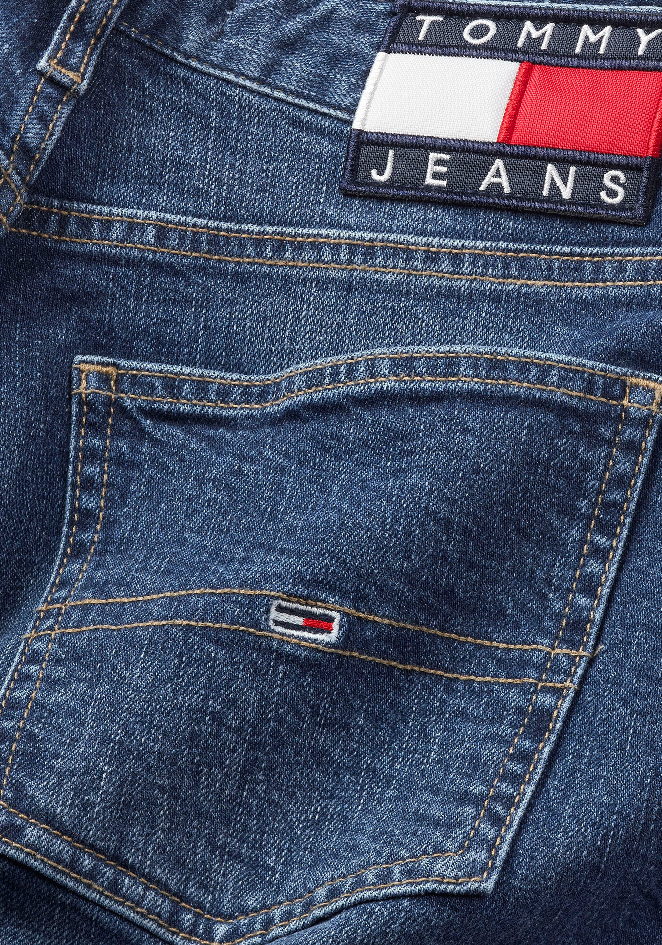 Tommy Jeans Slim-fit-Jeans »IZZIE HR SL ANK CG4139«, mit Tommy Logo-Badge
