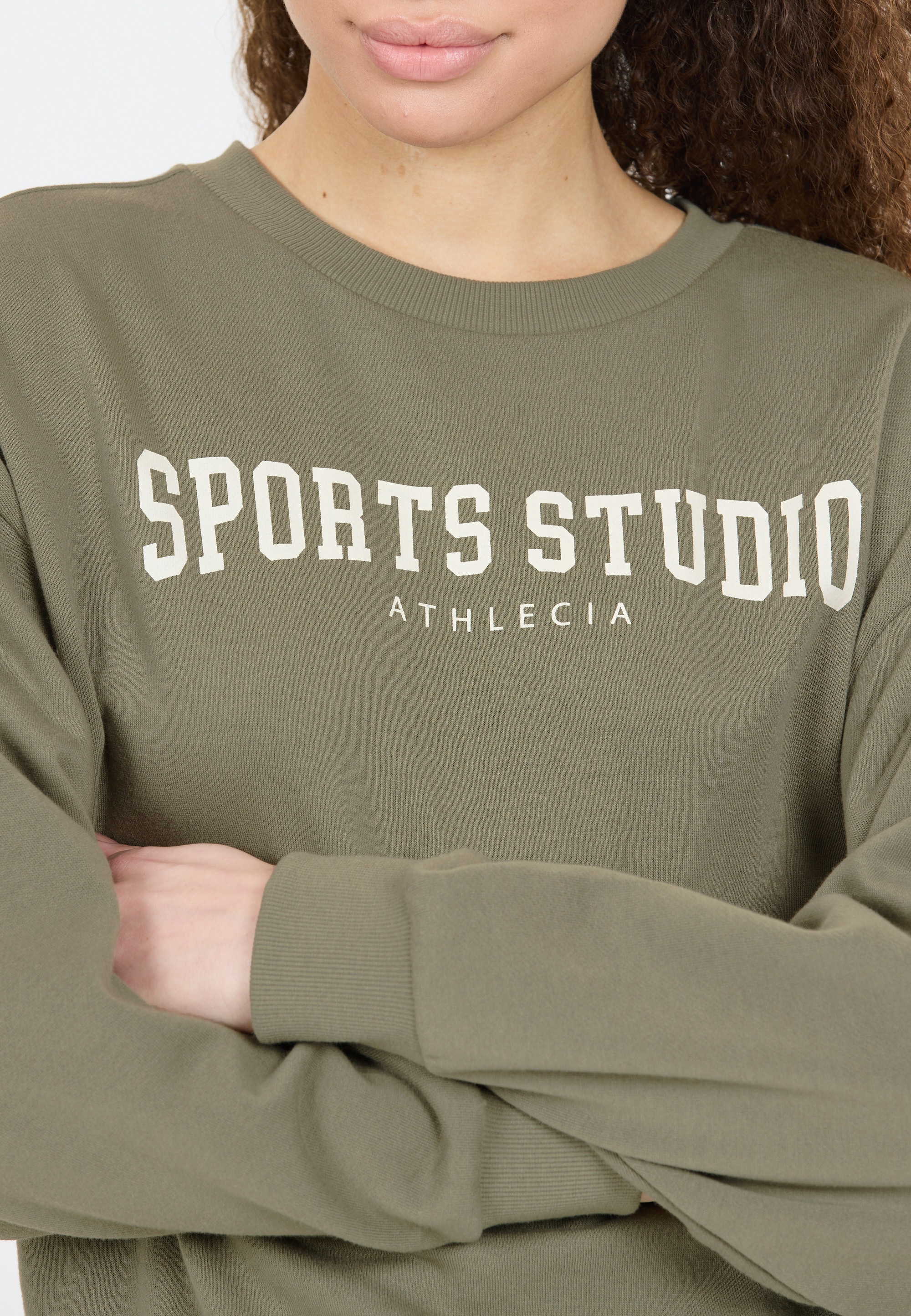 ATHLECIA Sweatshirt »Giannis«, mit atmungsaktivem Design