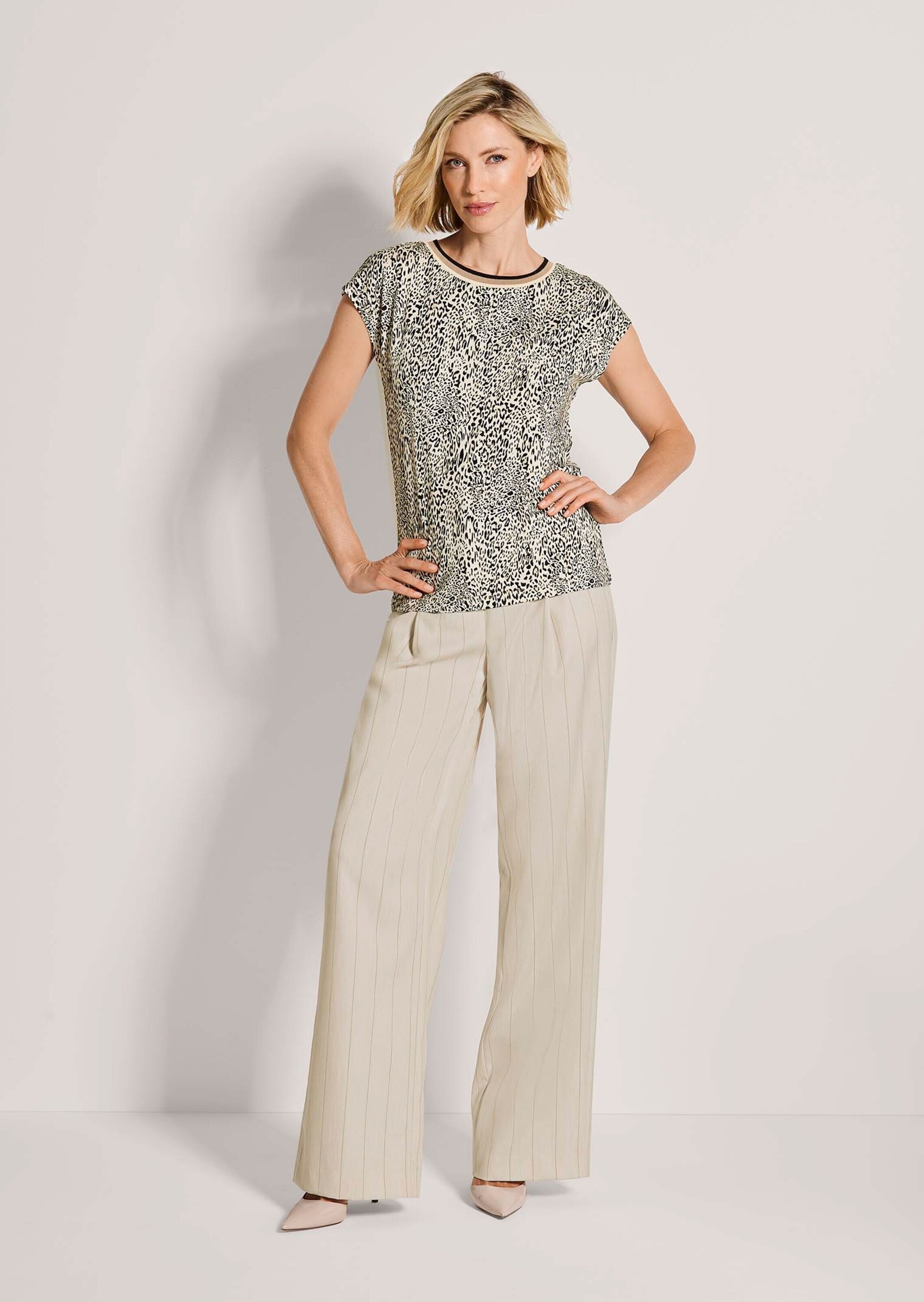 MADELEINE Kurzarmshirt »Shirt Print-Shirt mit kurzem Arm, Leo-Muster« Ringelblende