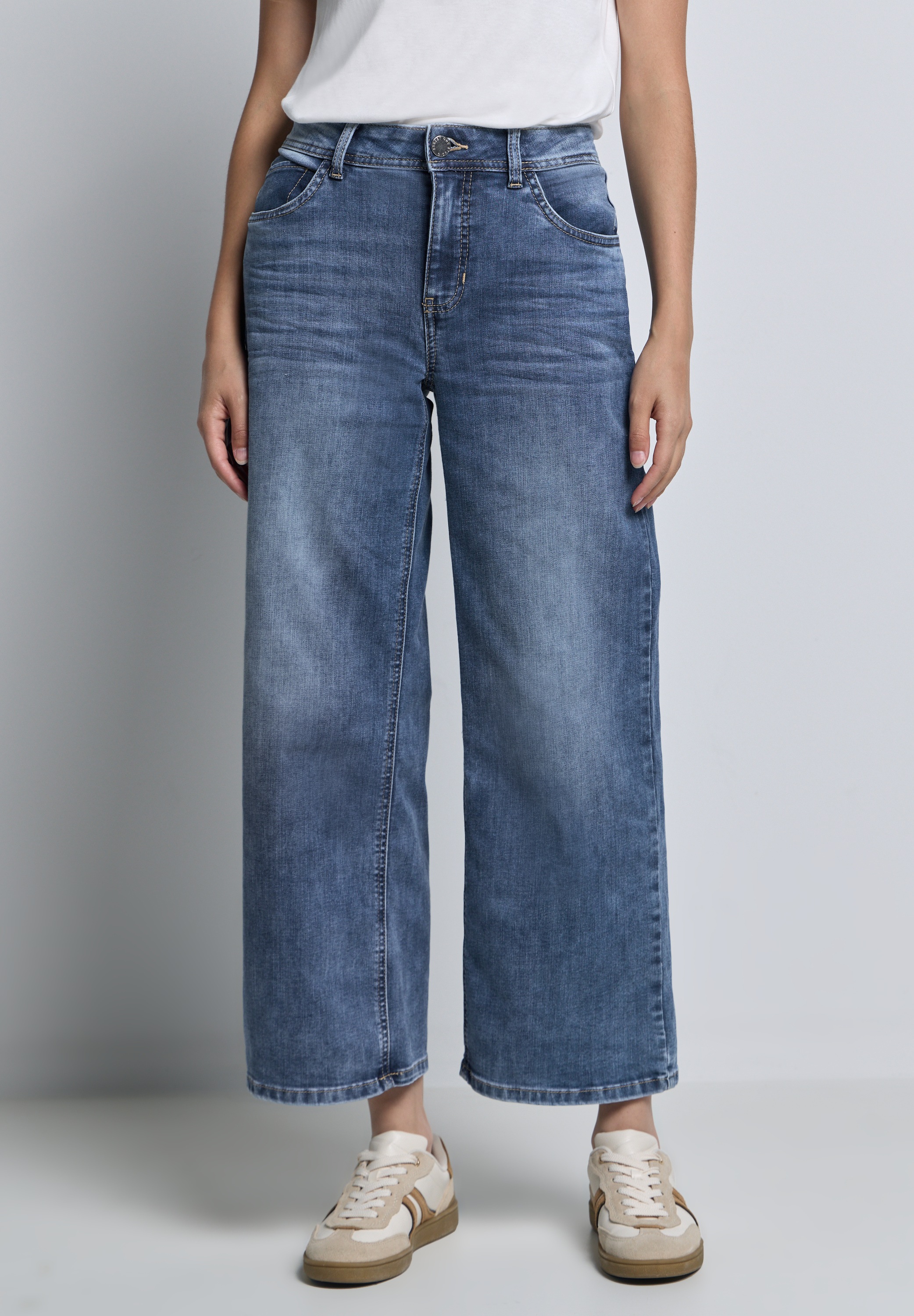 STREET ONE STUDIO Comfort-fit-Jeans, aus Baumwolle mit Stretchanteil
