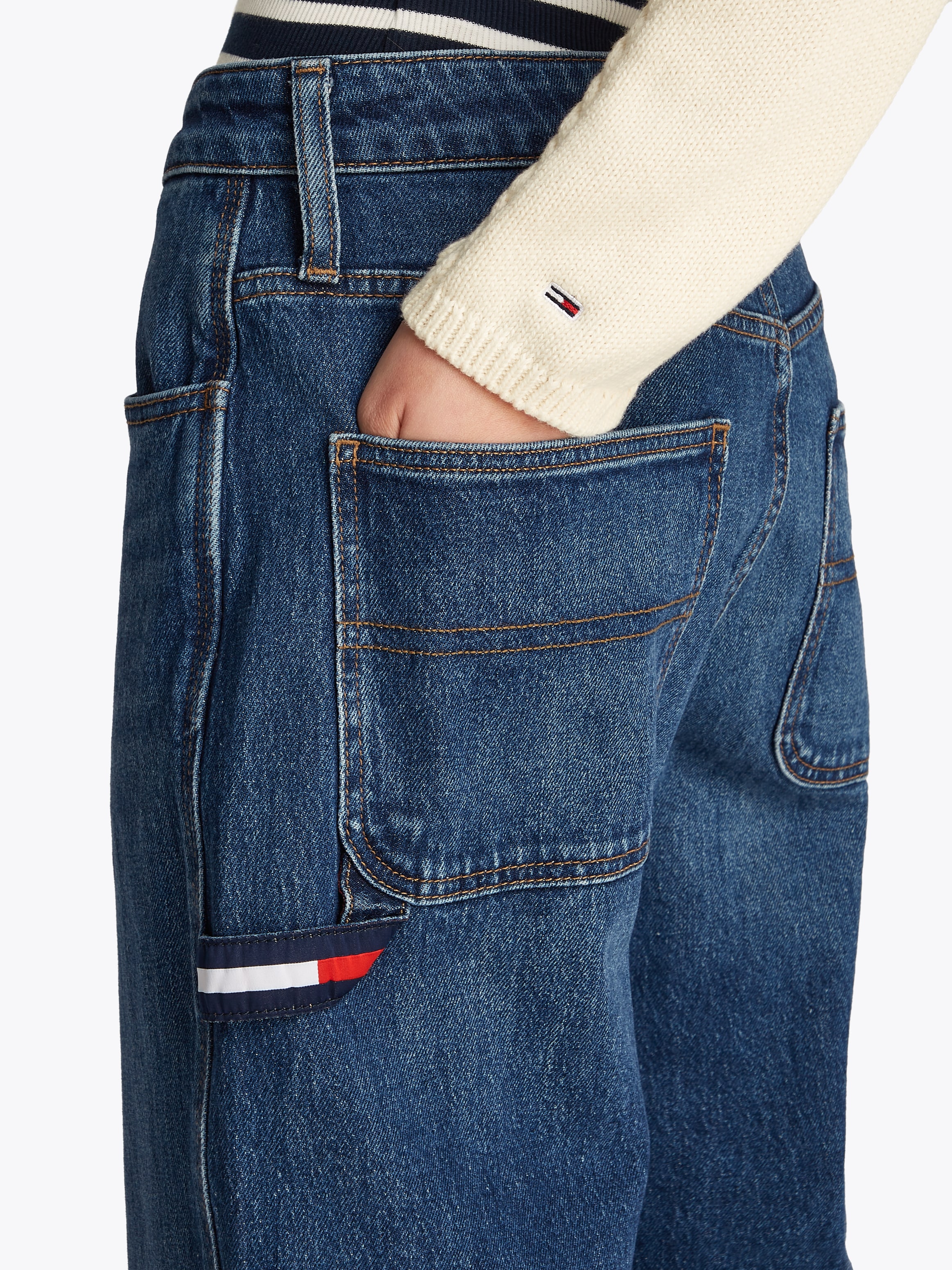 Tommy Jeans Relax-fit-Jeans »MIA MR RLXD STR«, in blauer Waschung, mit Hammerschlaufe