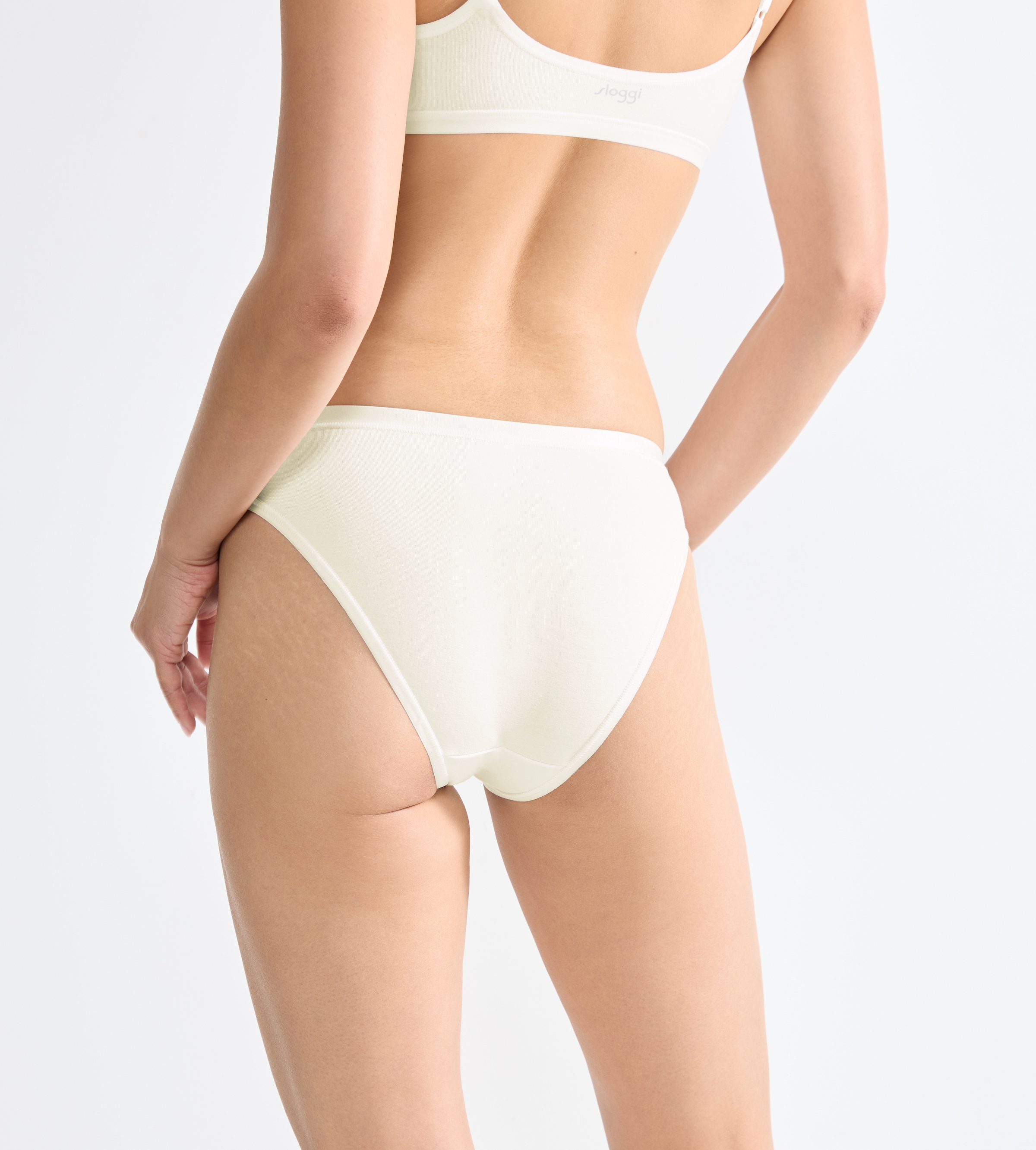 sloggi Slip »GO Daily Cotton Mini 3P«, (3er Pack), Glanz-Effekt Details, weich
