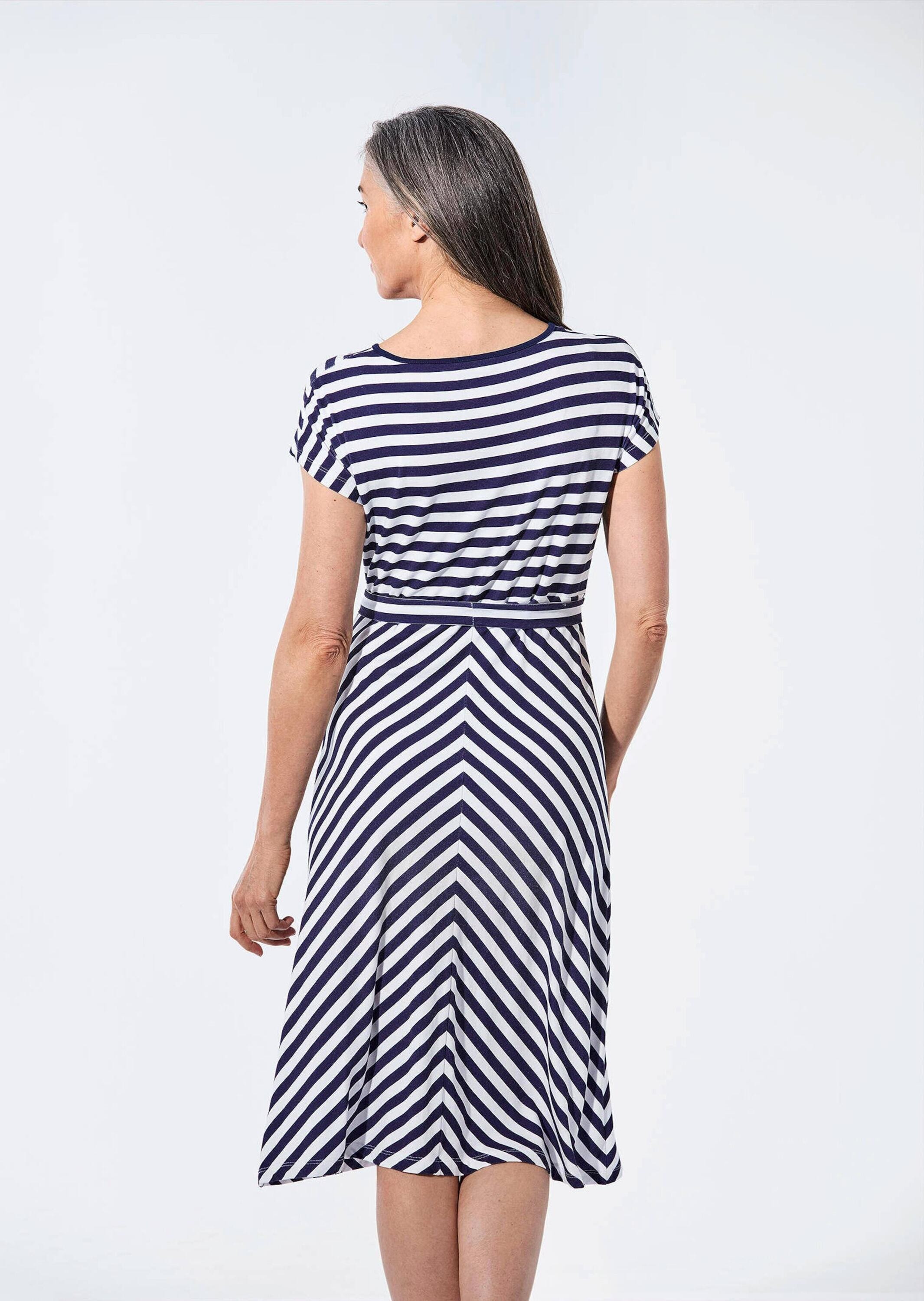 GOLDNER Sommerkleid »Kleid Kleid mit U-Boot-Ausschnitt«