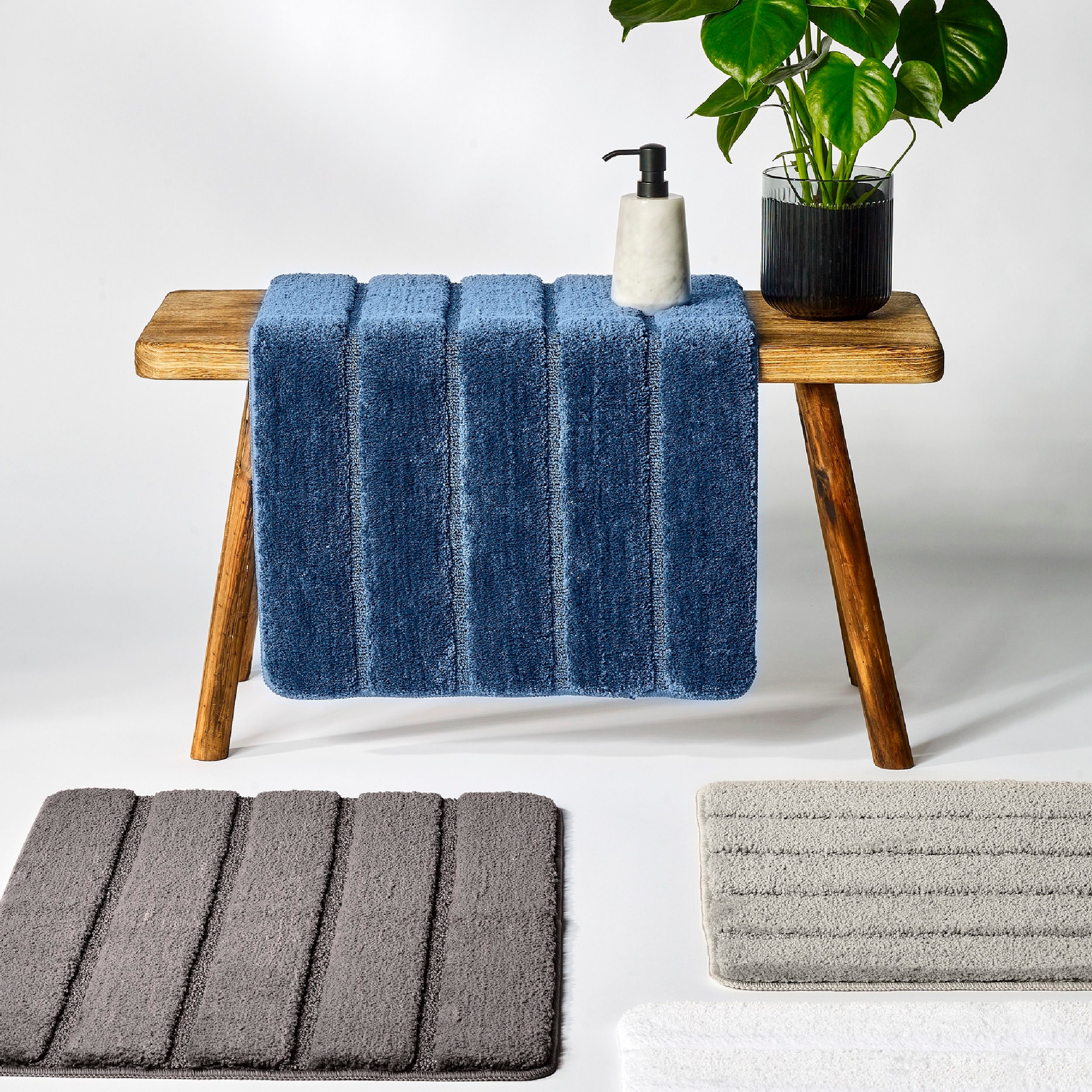 Badematte SCHIESSER, H:3mm, grau, Polyester, Badematten, "Milano mit weichem Flor und rutschhemmender Rückseite", OEKO-TEX STANDARD 100 zertifiziert