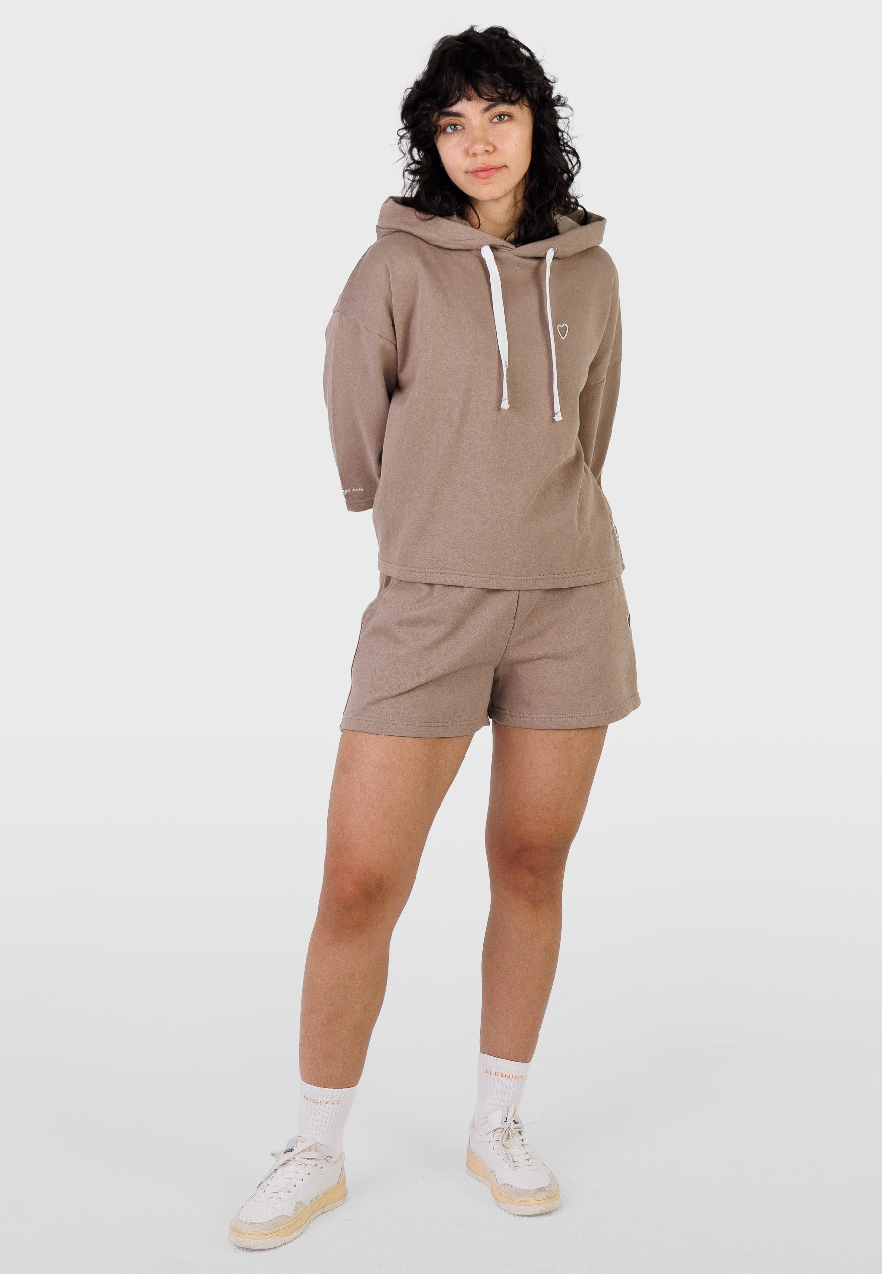 Kleinigkeit Sweatshorts »Kleinigkeit Comforty Perry Shorts«