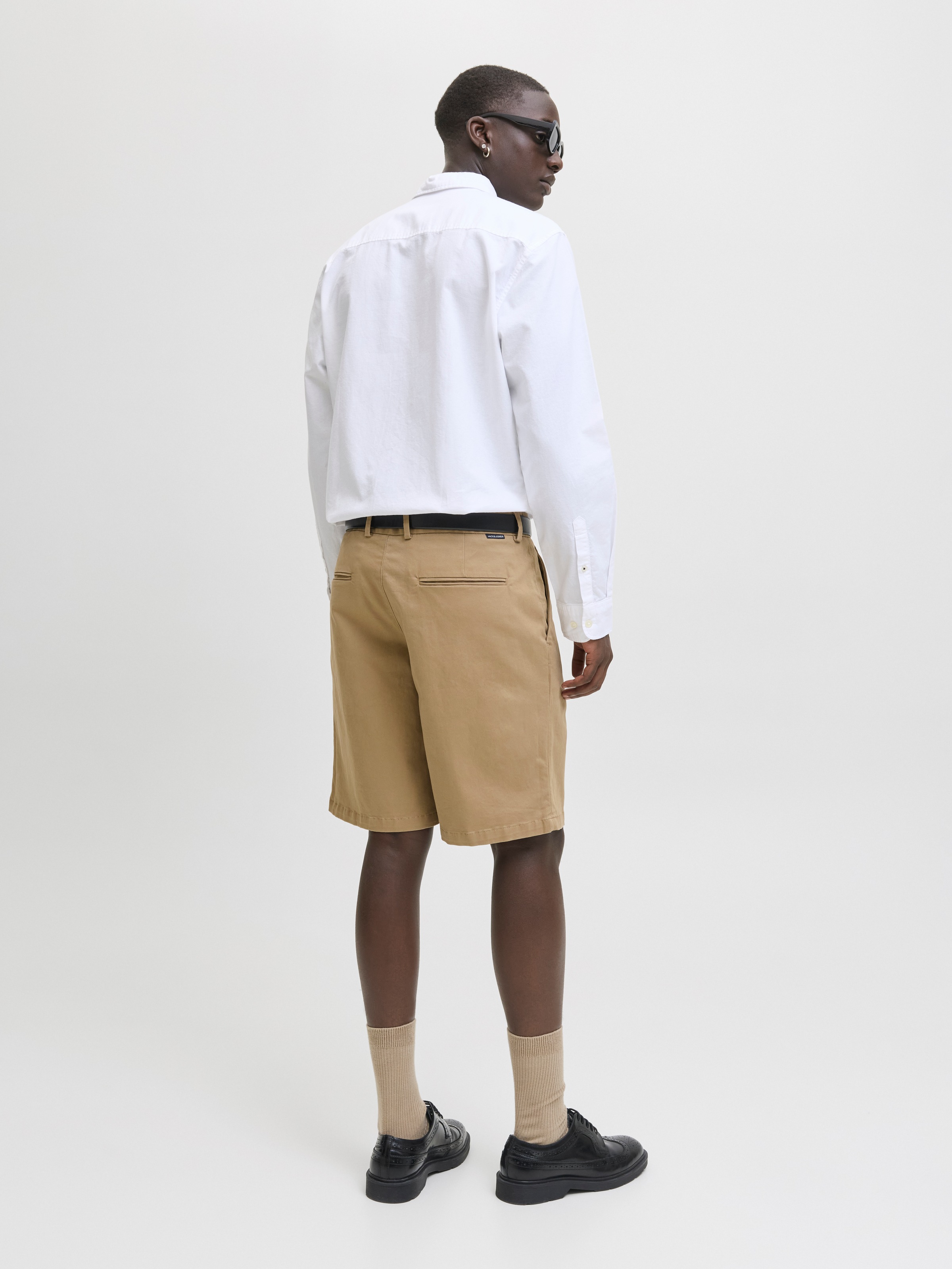 Jack & Jones Chinoshorts »JPSTKARL BARRET CHINO SHORTS MID SN«  mit Taschen