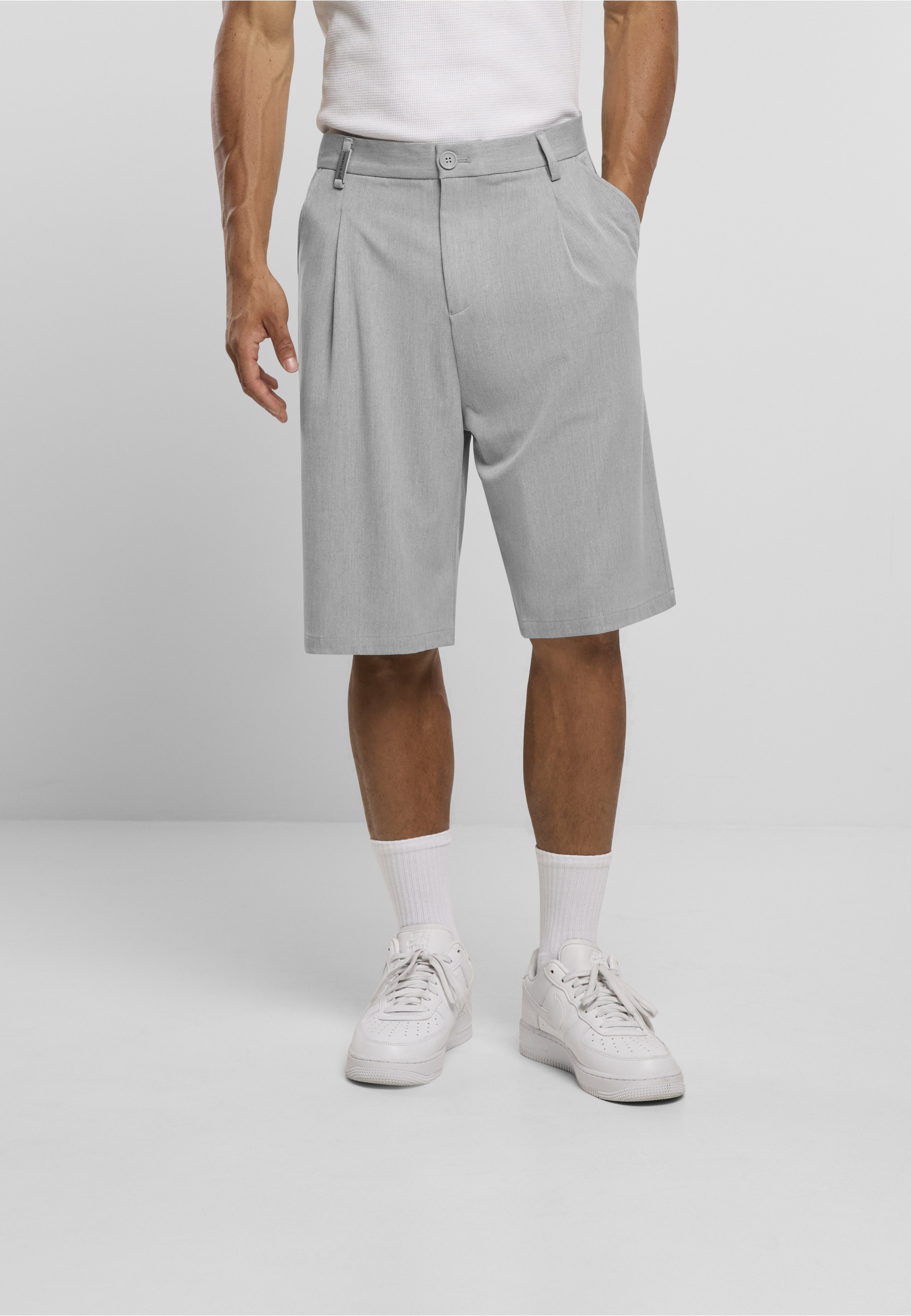 Thumbnail - 2Y Studios Chinoshorts "2Y Studios Renzo Loose Smart Shorts"