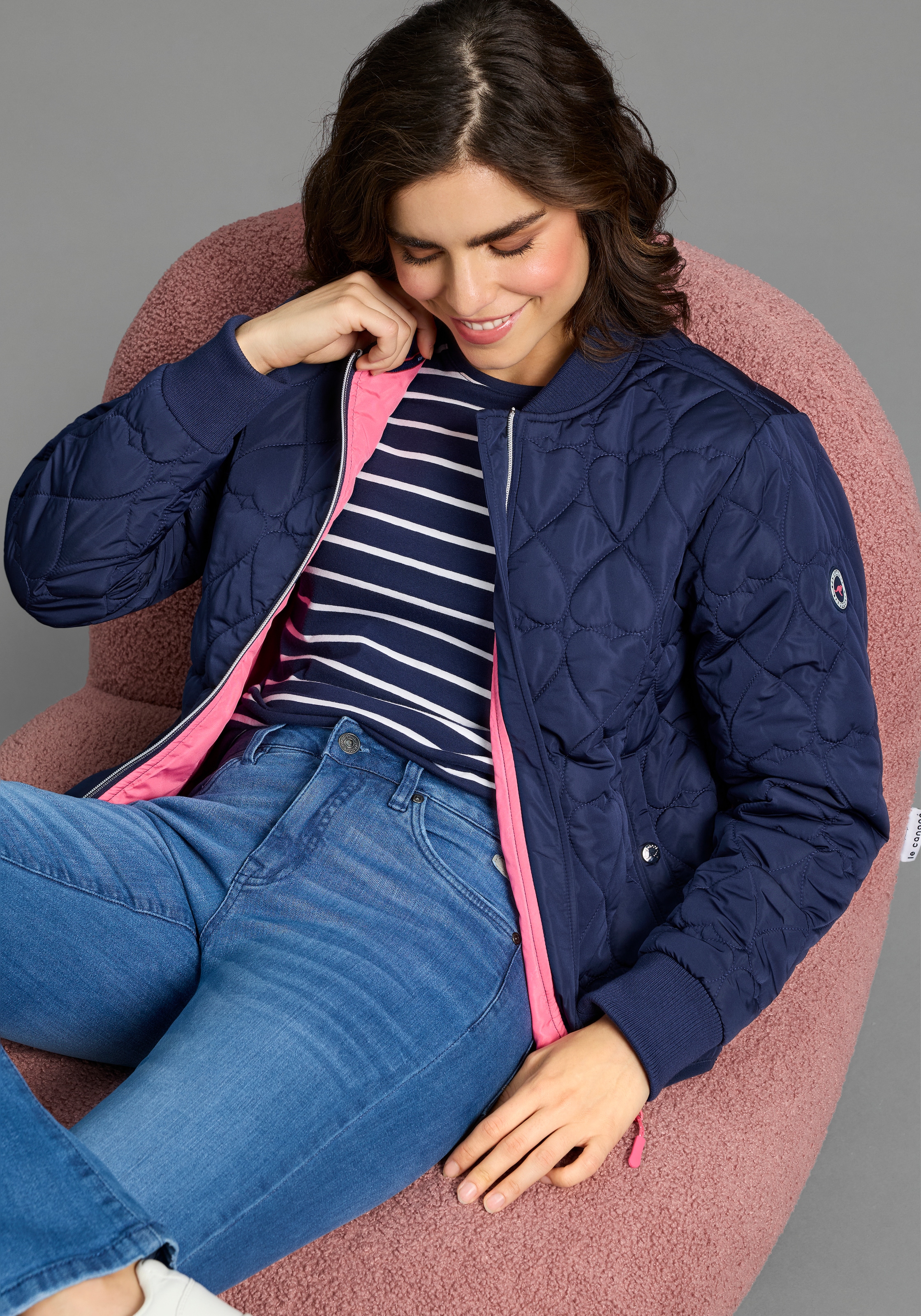 KangaROOS Steppjacke ohne Kapuze mit gesteppten Herzen, Übergangsjacke günstig online kaufen