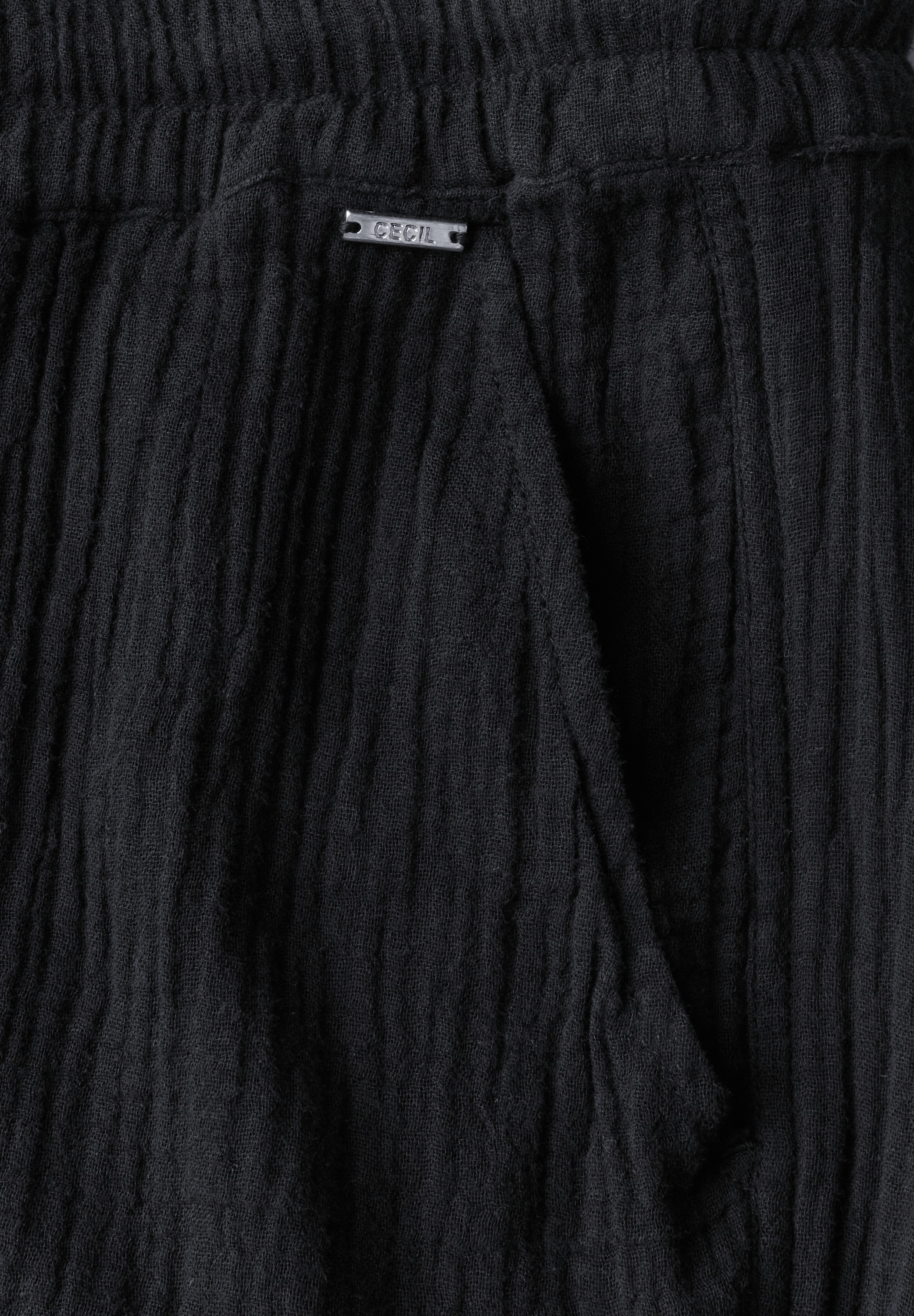 Cecil Shorts, Middle Waist