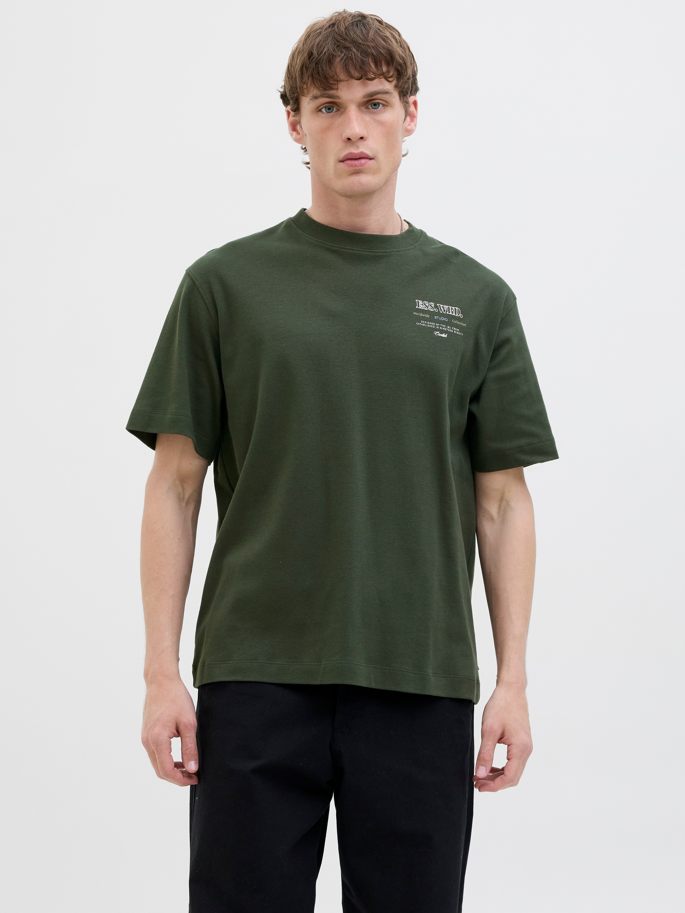 Jack & Jones "JJEURBAN EDGE STUDIO TEE SS O-NECK NOOS" mit Front und Back P günstig online kaufen