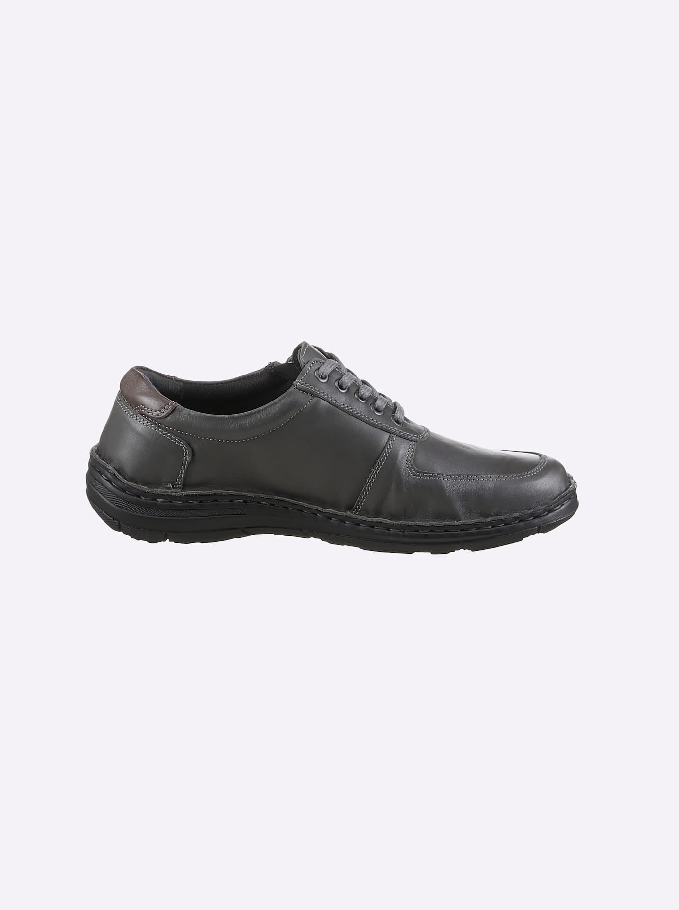 Classic Schnürschuh