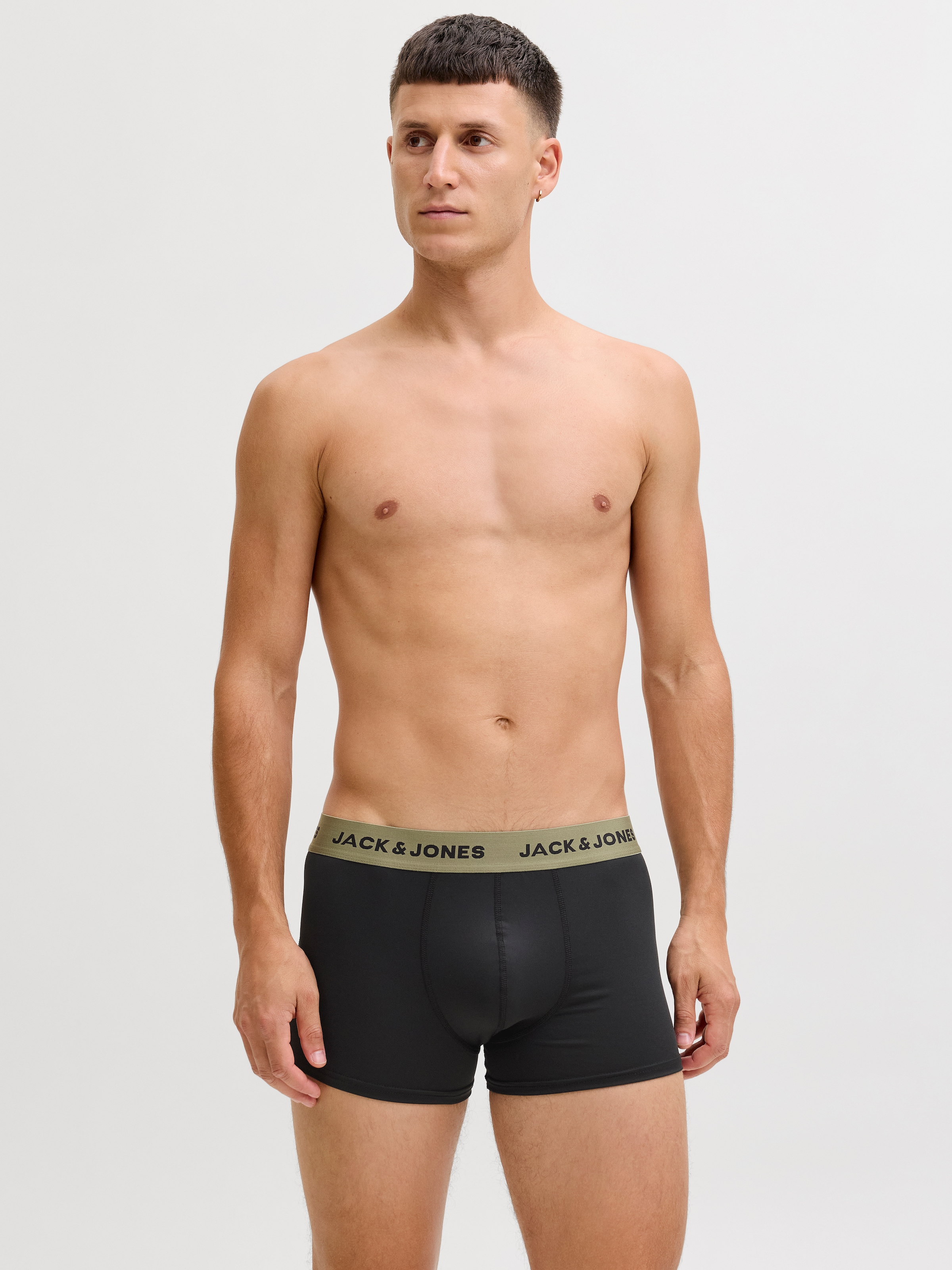 Jack & Jones Funktionsboxer »JACFLOWER aus Microfaserqualität und schnelltrocknendem Material« Packung, 3 Stk. unifarben mit Farbeinsatz, modisch, eng anliegend, Microfaser