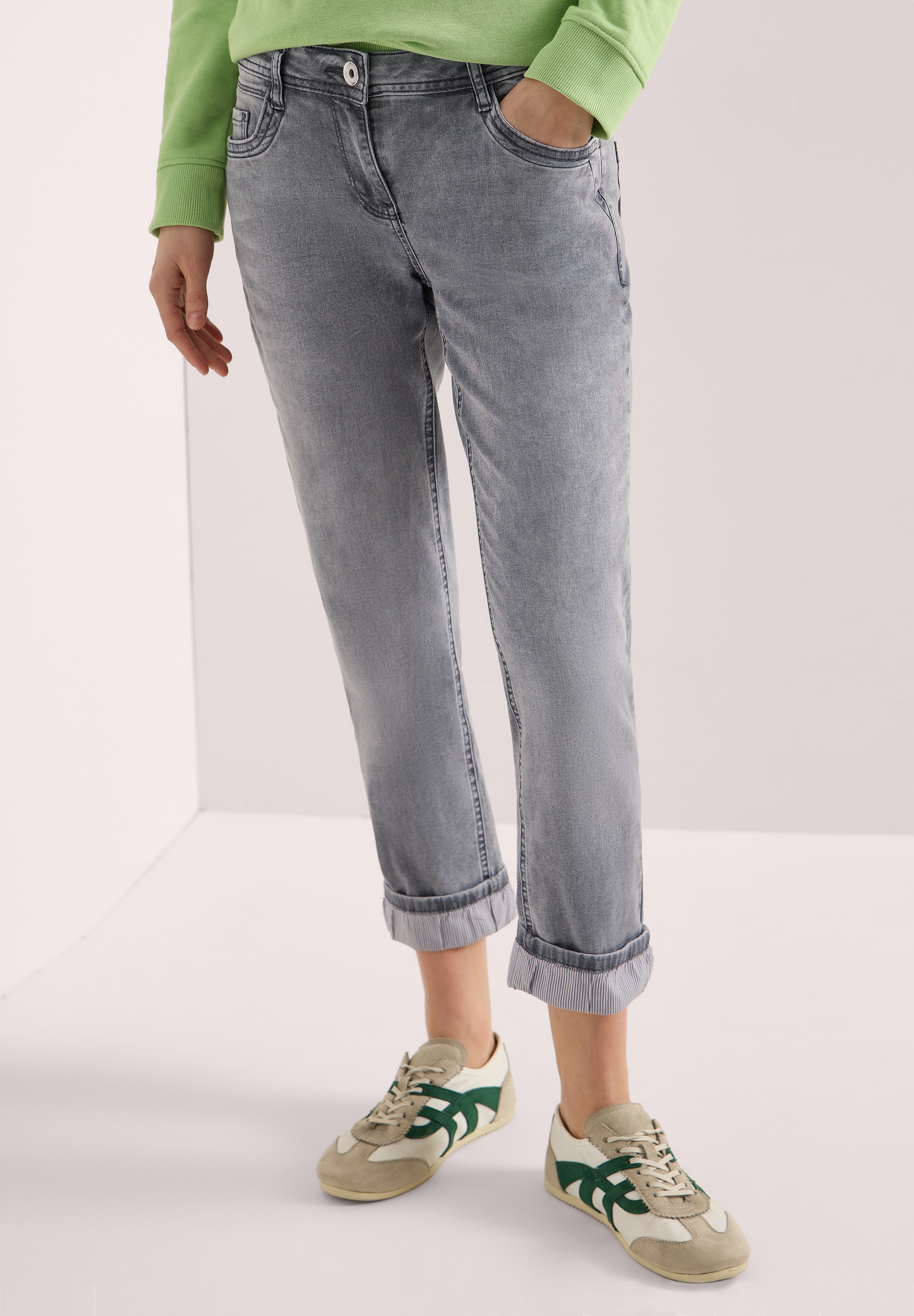 CECIL Straight Leg Jeans Light Grey Wash 34 2