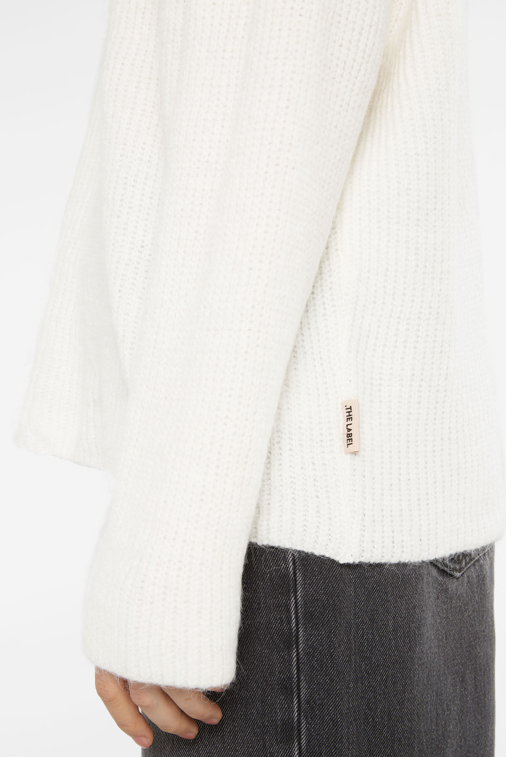 SENSES.THE LABEL V-Ausschnitt-Pullover mit V-Ausschnitt