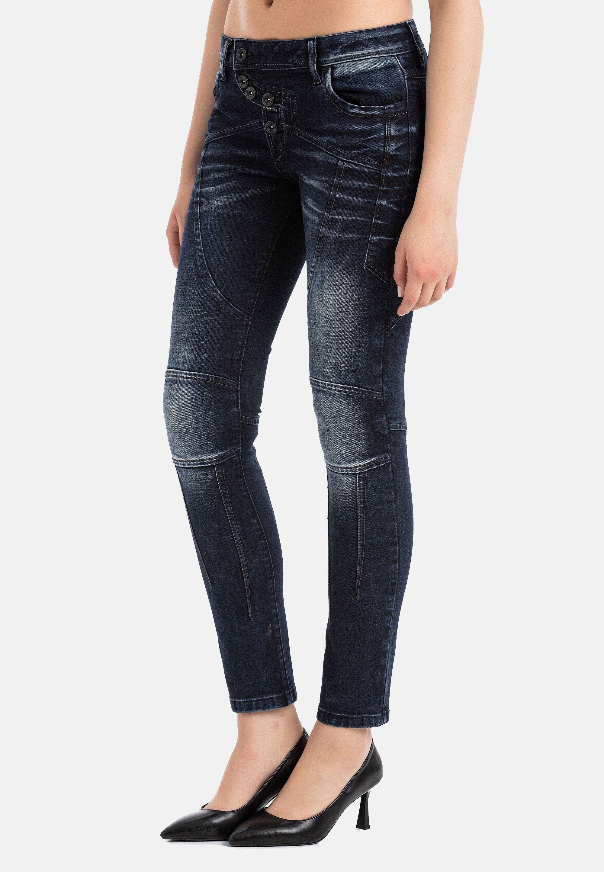 Cipo & Baxx 5-Pocket-Jeans »WD469« Ausgefallene Knopfleiste
