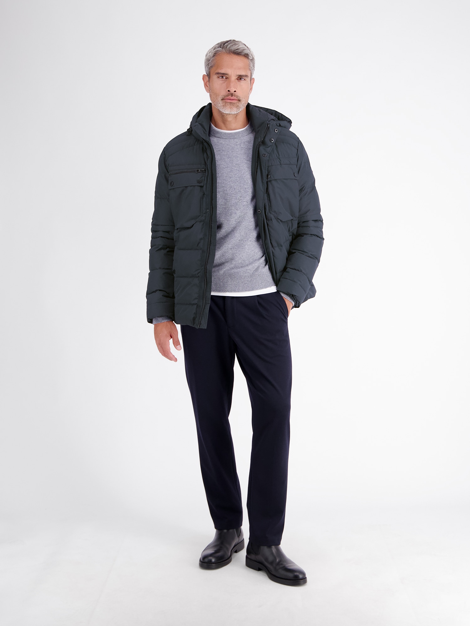 LERROS Outdoorjacke »Aufwändige Funktionsjacke, wärmend und wasserabweisend« mit Kapuze