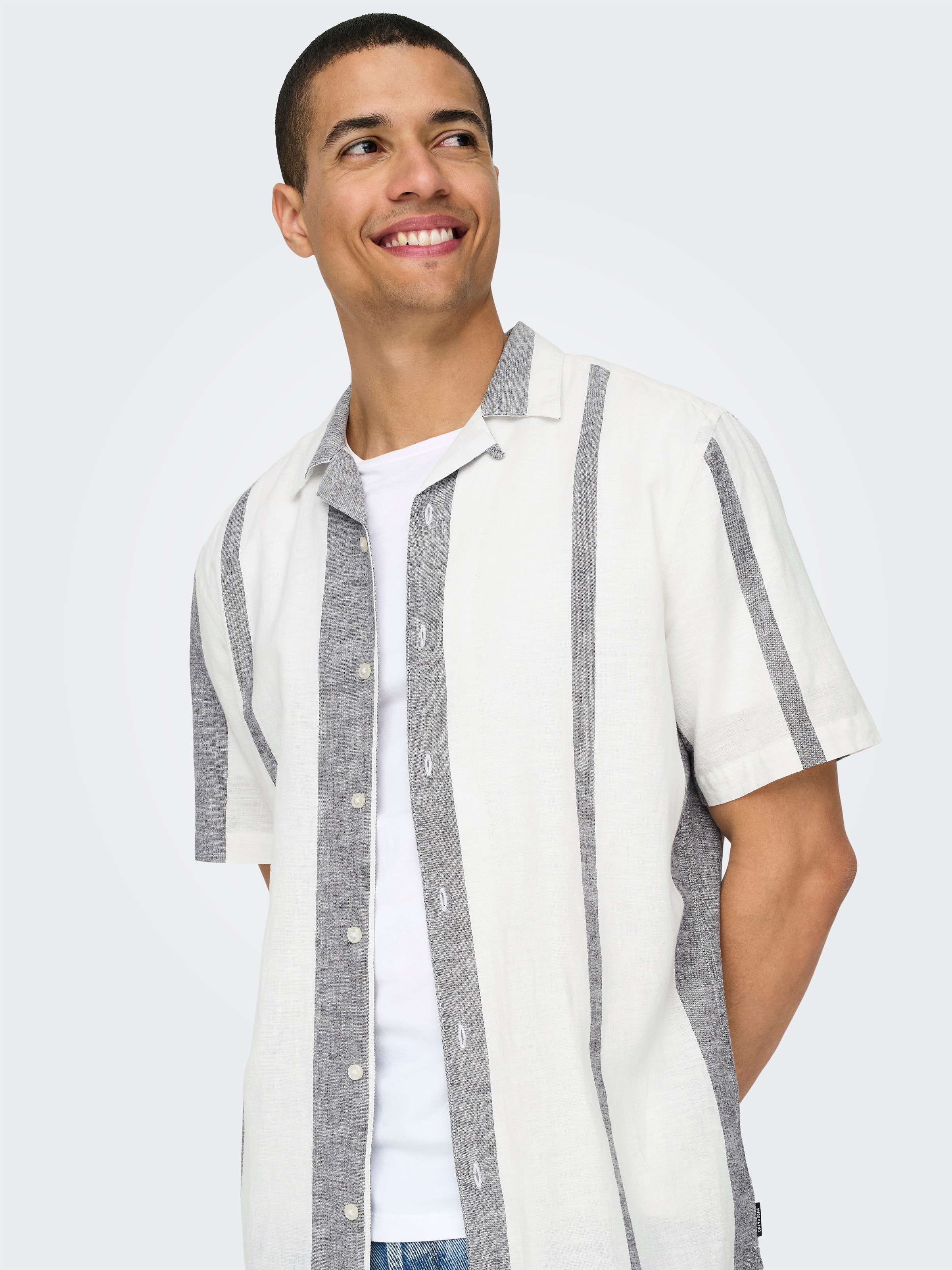 Thumbnail - ONLY & SONS Kurzarmhemd "ONSCAIDEN SS STRIPE LINEN RESORT NOOS"